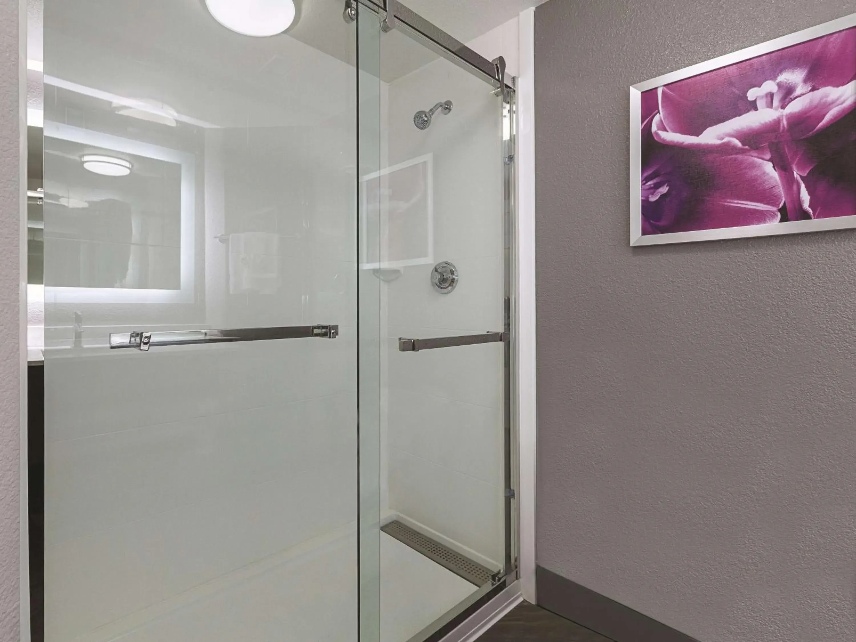 King Room in La Quinta by Wyndham Dallas Plano West King Room in La Quinta by Wyndham Dallas Plano West