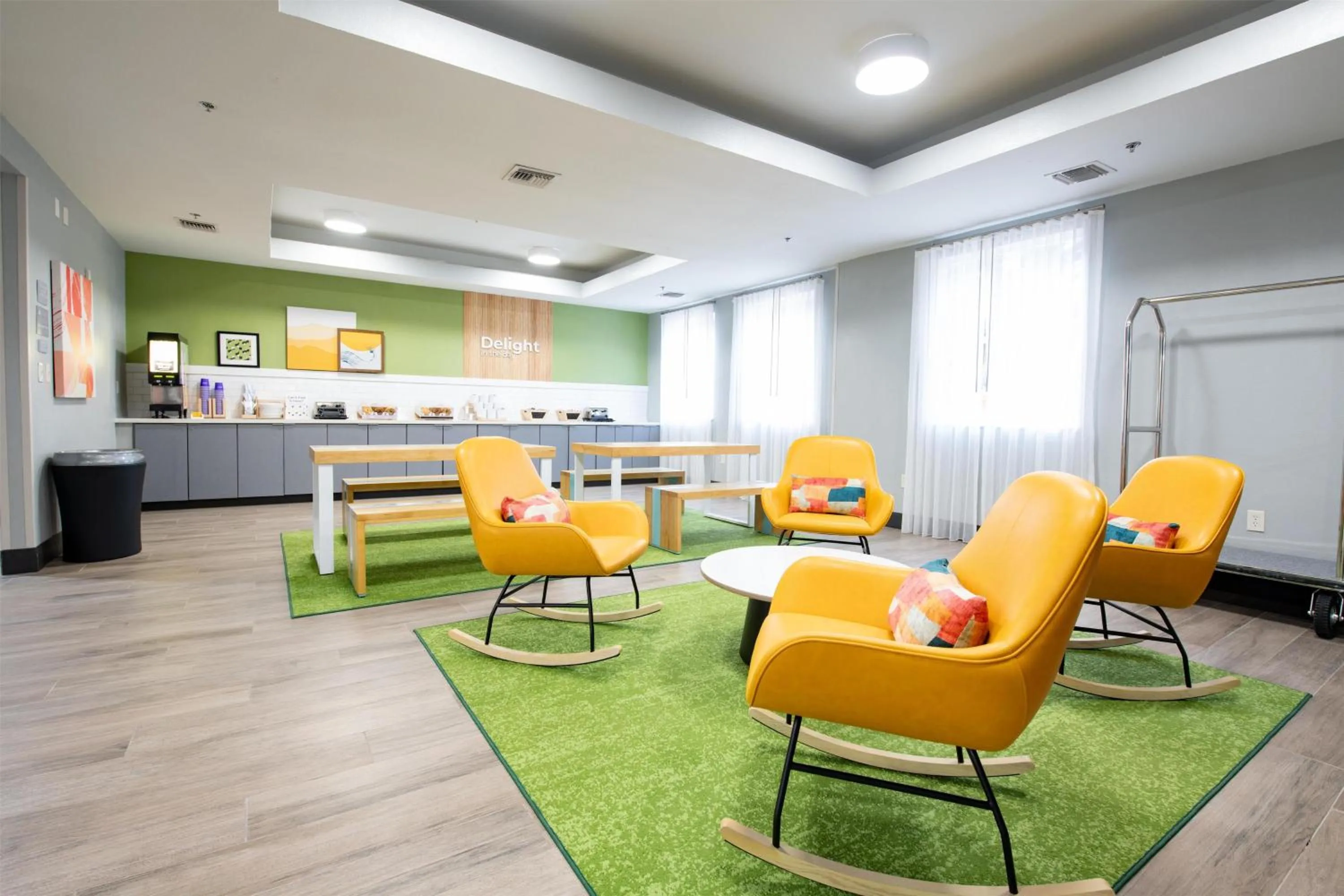 Lobby or reception in Spark By Hilton Lafayette South