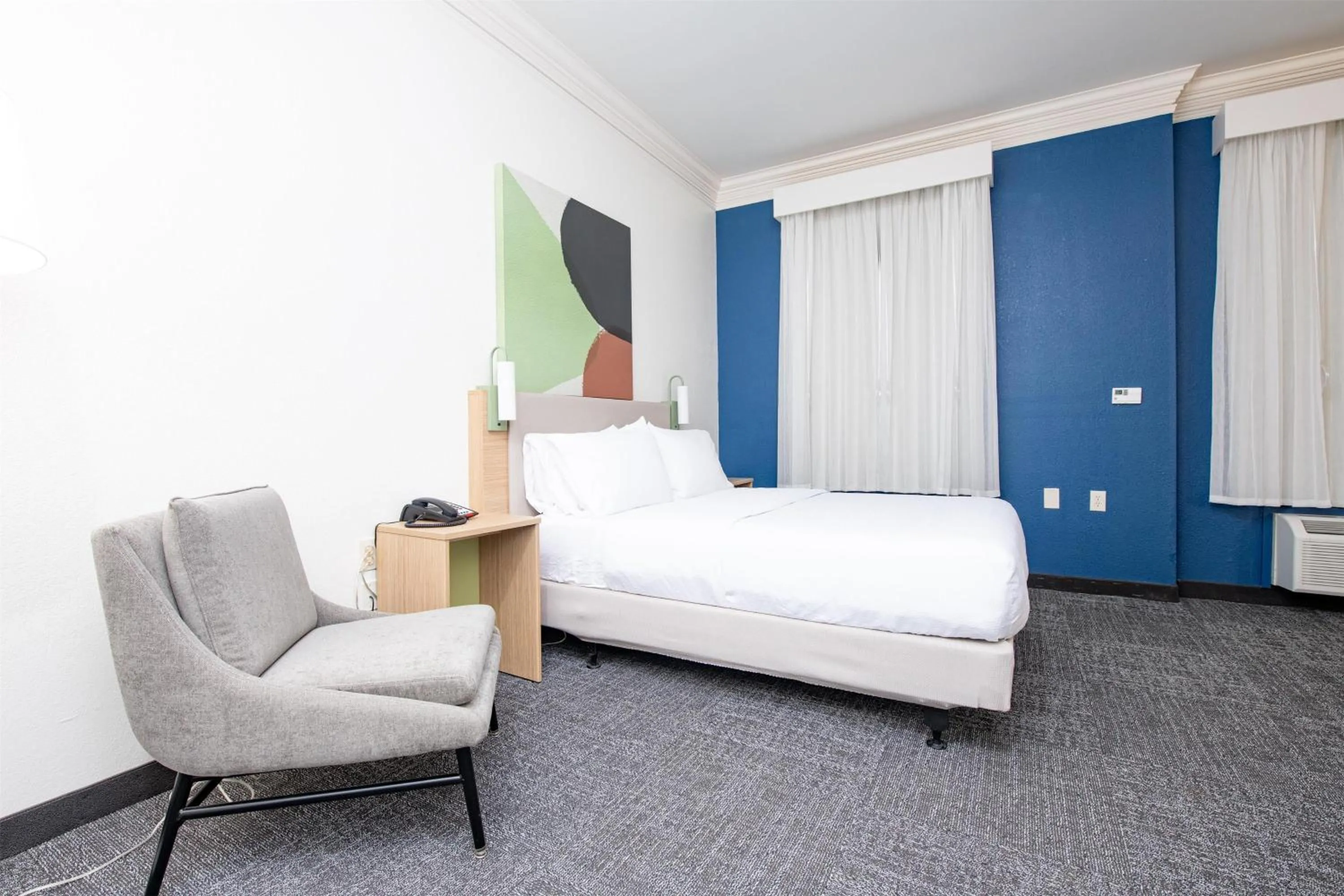 Bed in Spark By Hilton Lafayette South