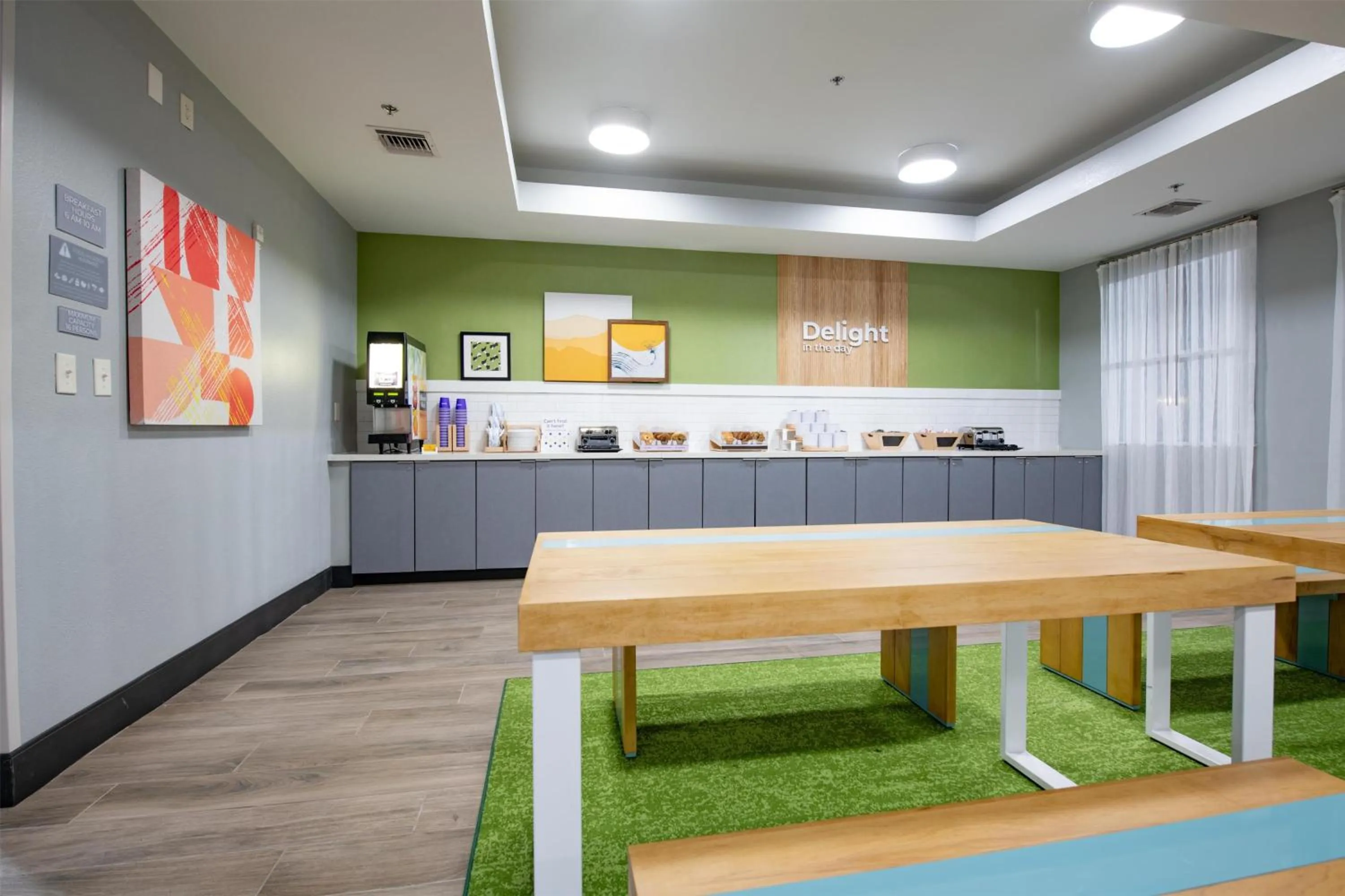 Breakfast in Spark By Hilton Lafayette South