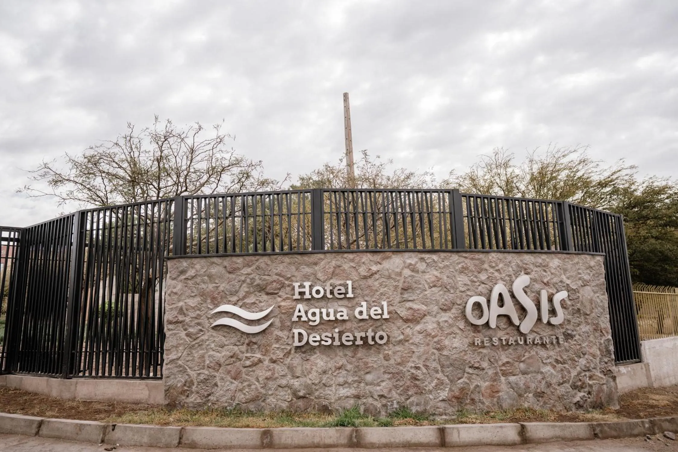 Facade/entrance in Hotel Agua del Desierto