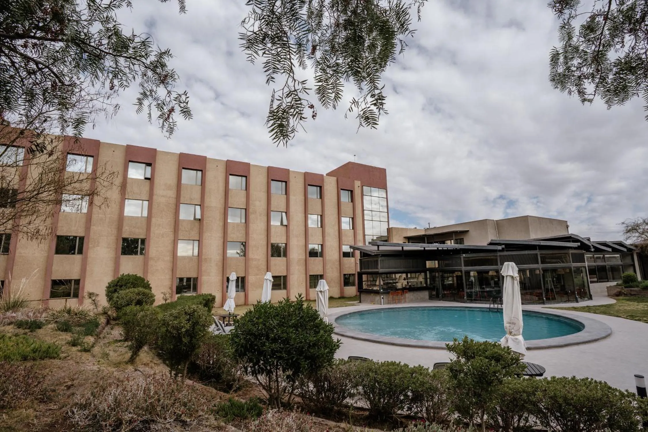 Swimming pool in Hotel Agua del Desierto