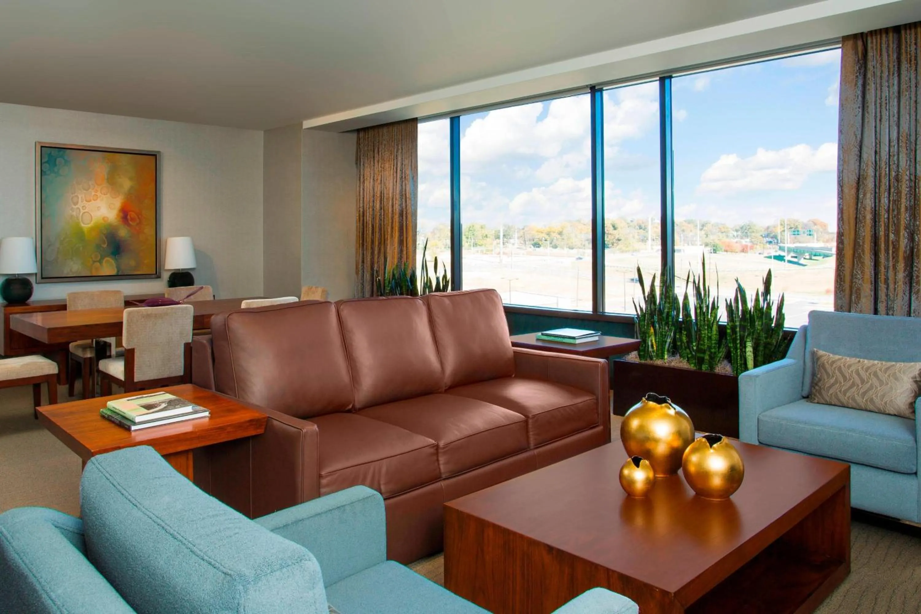 Photo of the whole room in The Westin Birmingham