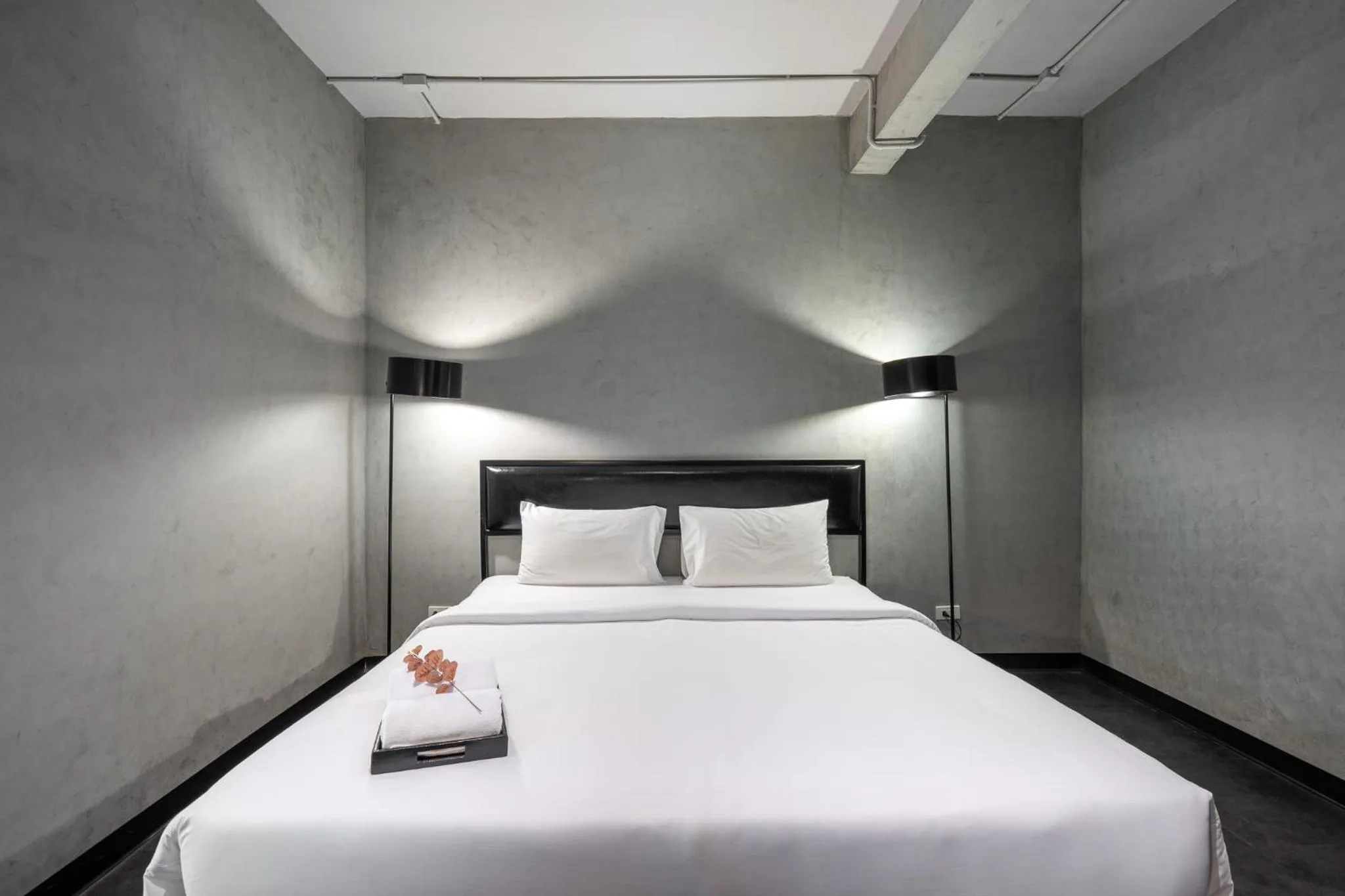 Bedroom, Bed in Palette The Ex Capital Hotel Bangkok