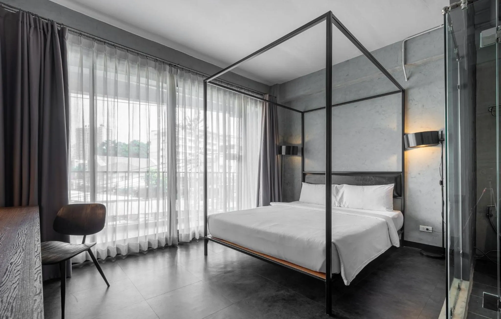 Bedroom, Bed in Palette The Ex Capital Hotel Bangkok