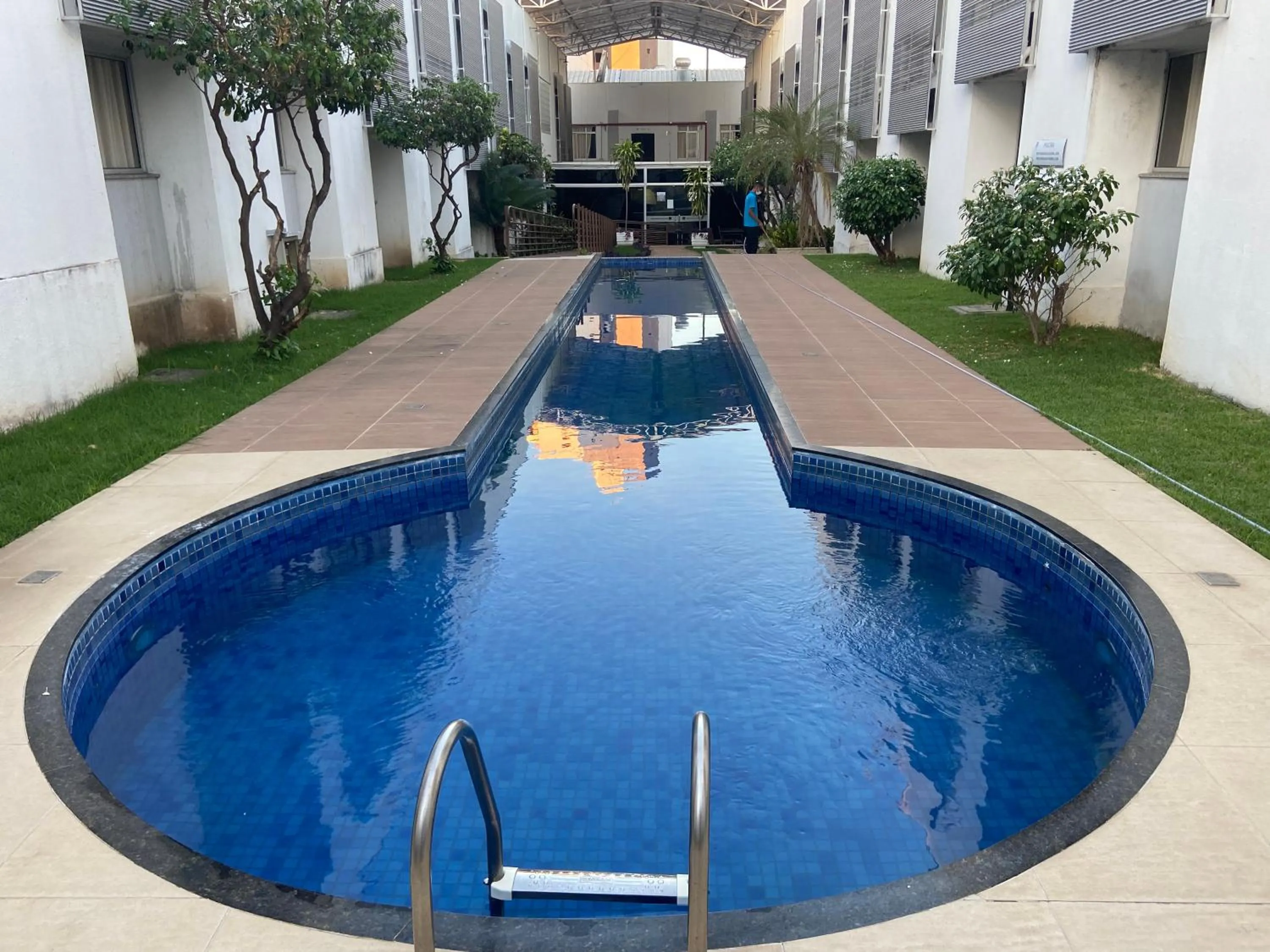Swimming pool in Arrey Fórmula Hotel - Teresina