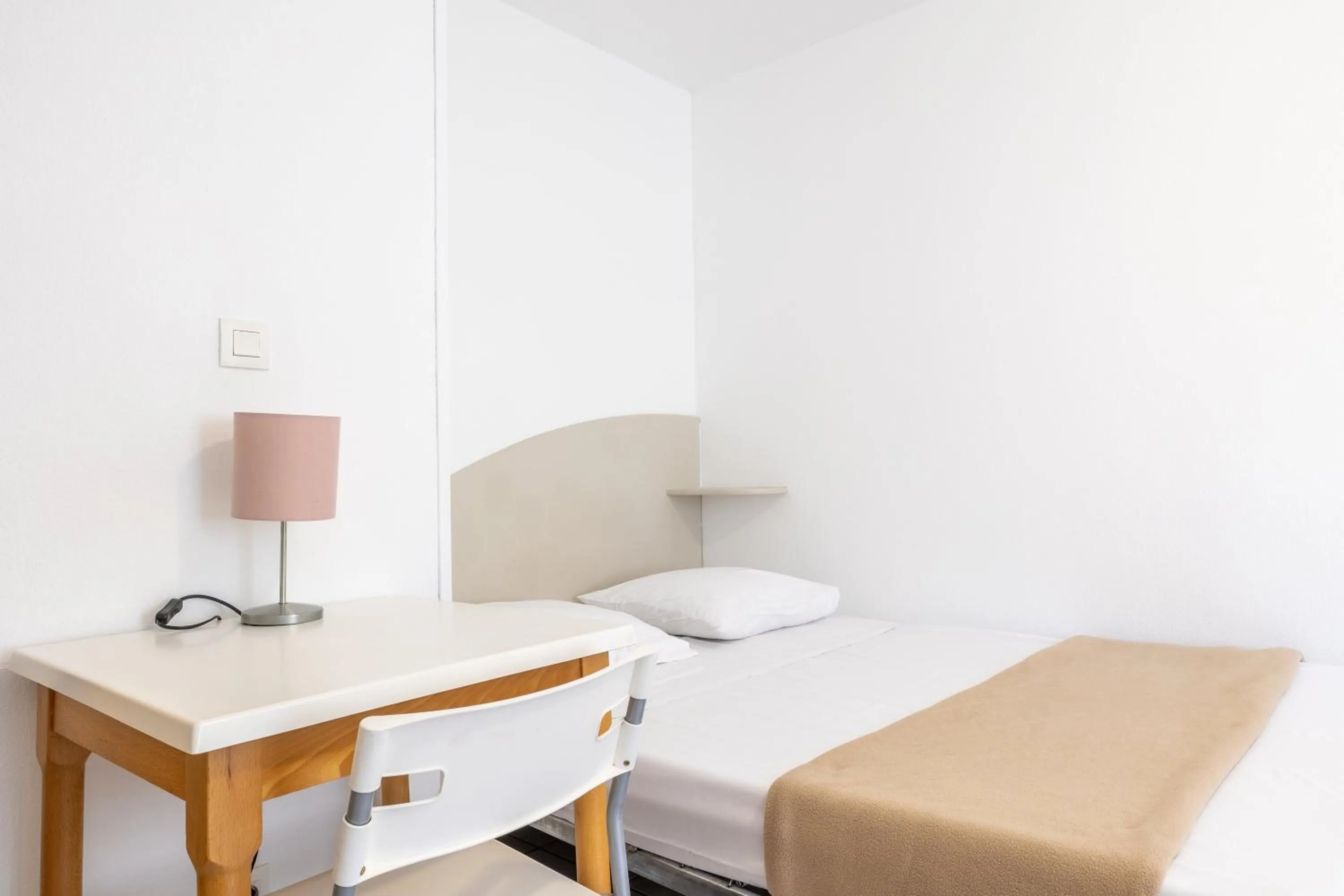 Bed in Résidence Les Cordeliers