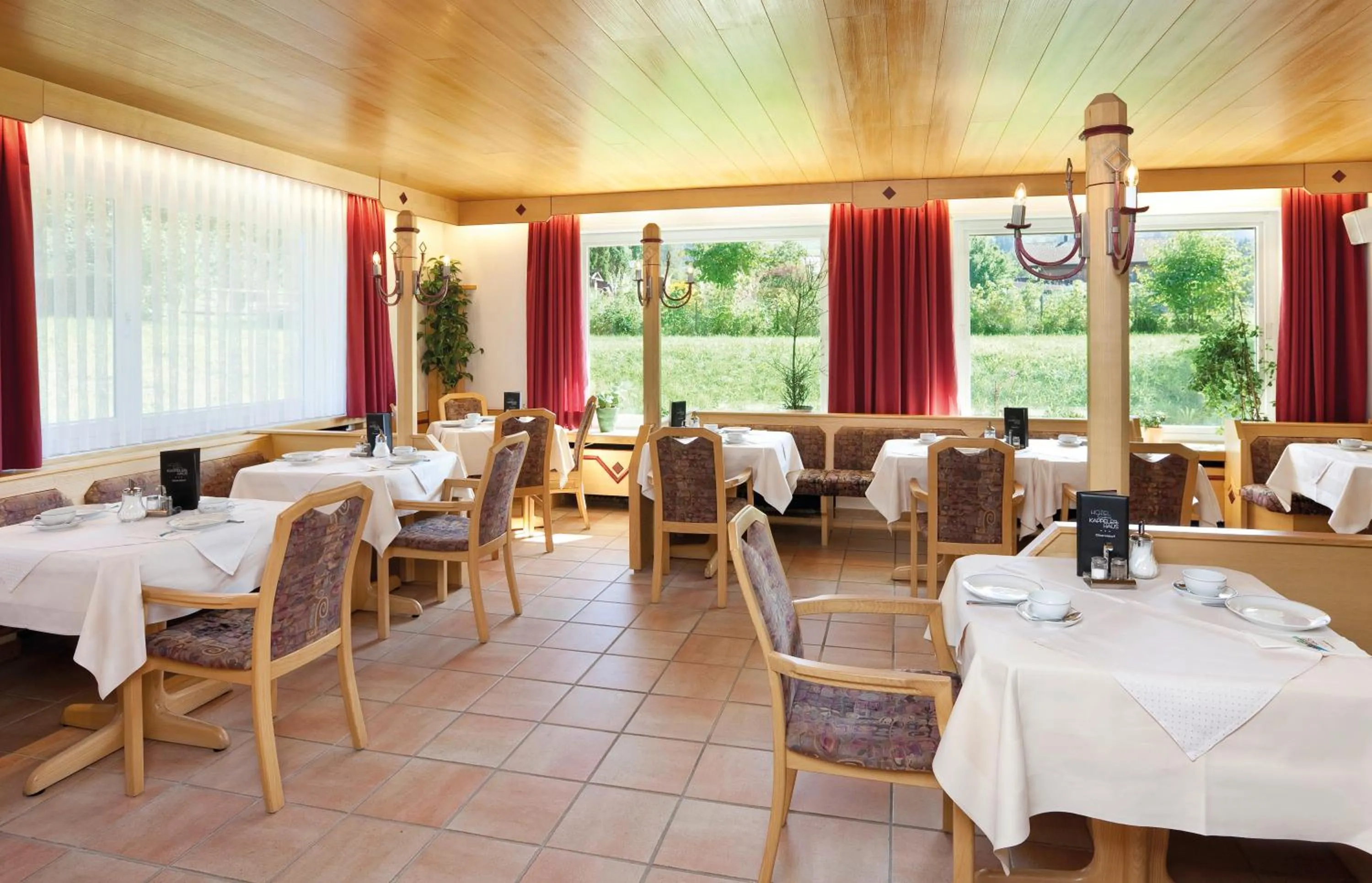 Restaurant/places to eat in Hotel garni Kappeler-Haus