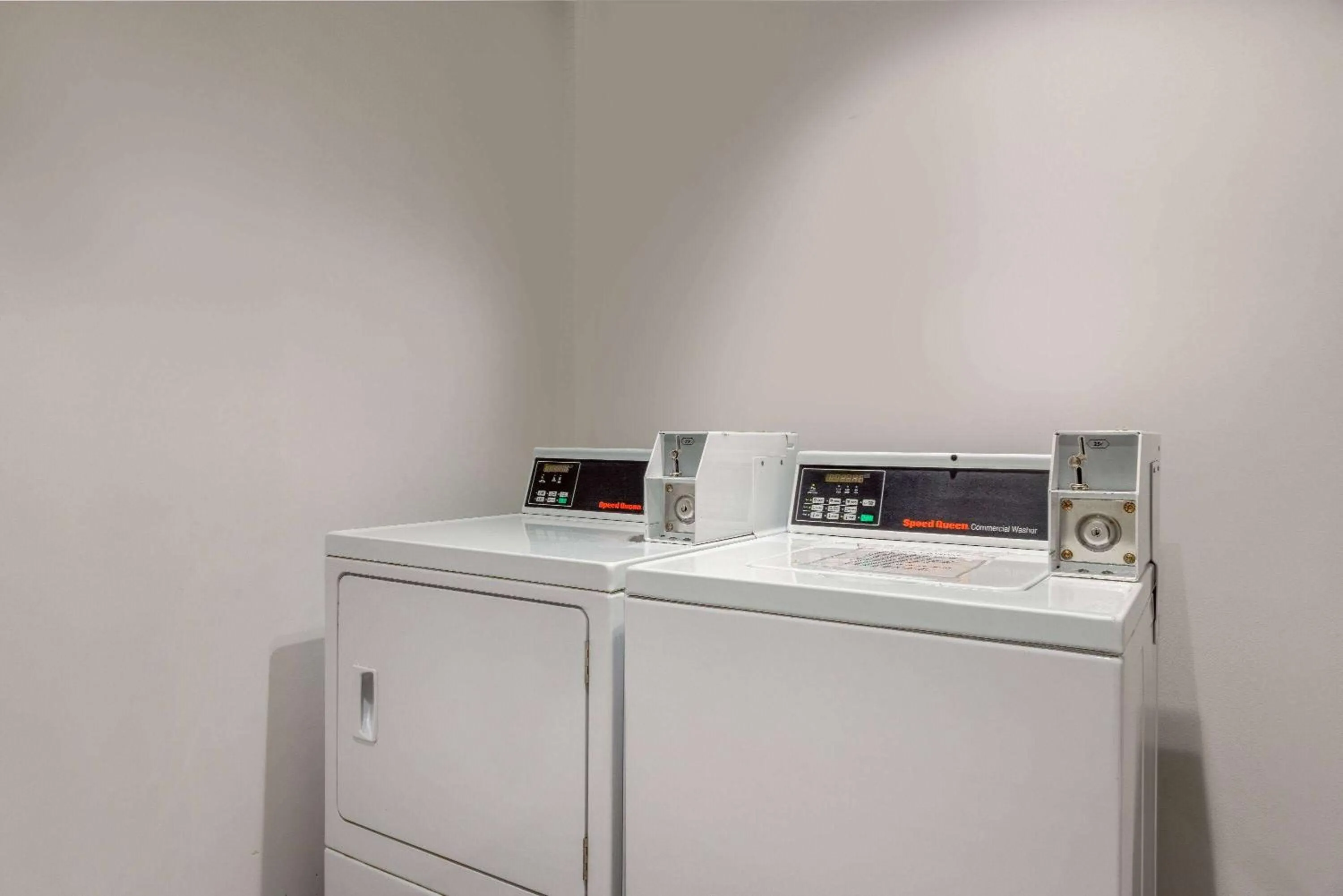 On site in La Quinta Inn by Wyndham Lynnwood