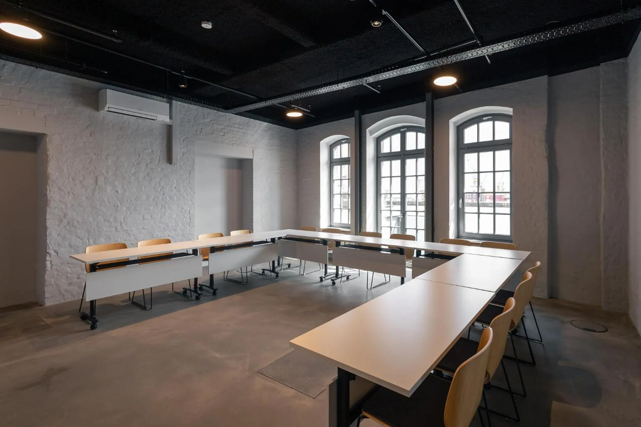 Meeting/conference room in GINN Hotel Hamburg Elbspeicher
