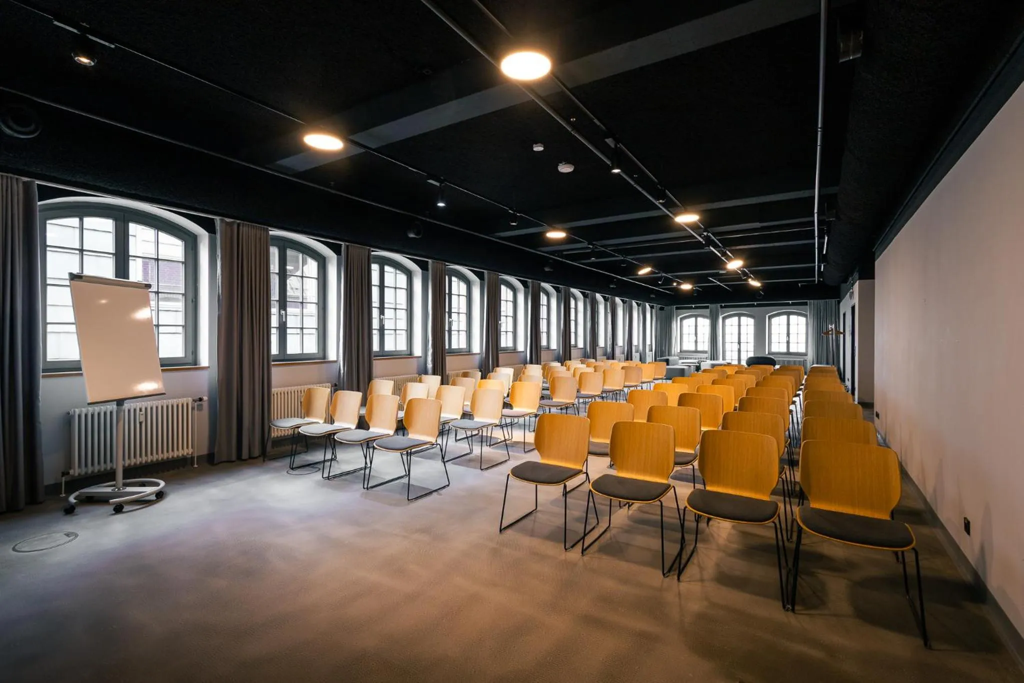 Meeting/conference room in GINN Hotel Hamburg Elbspeicher