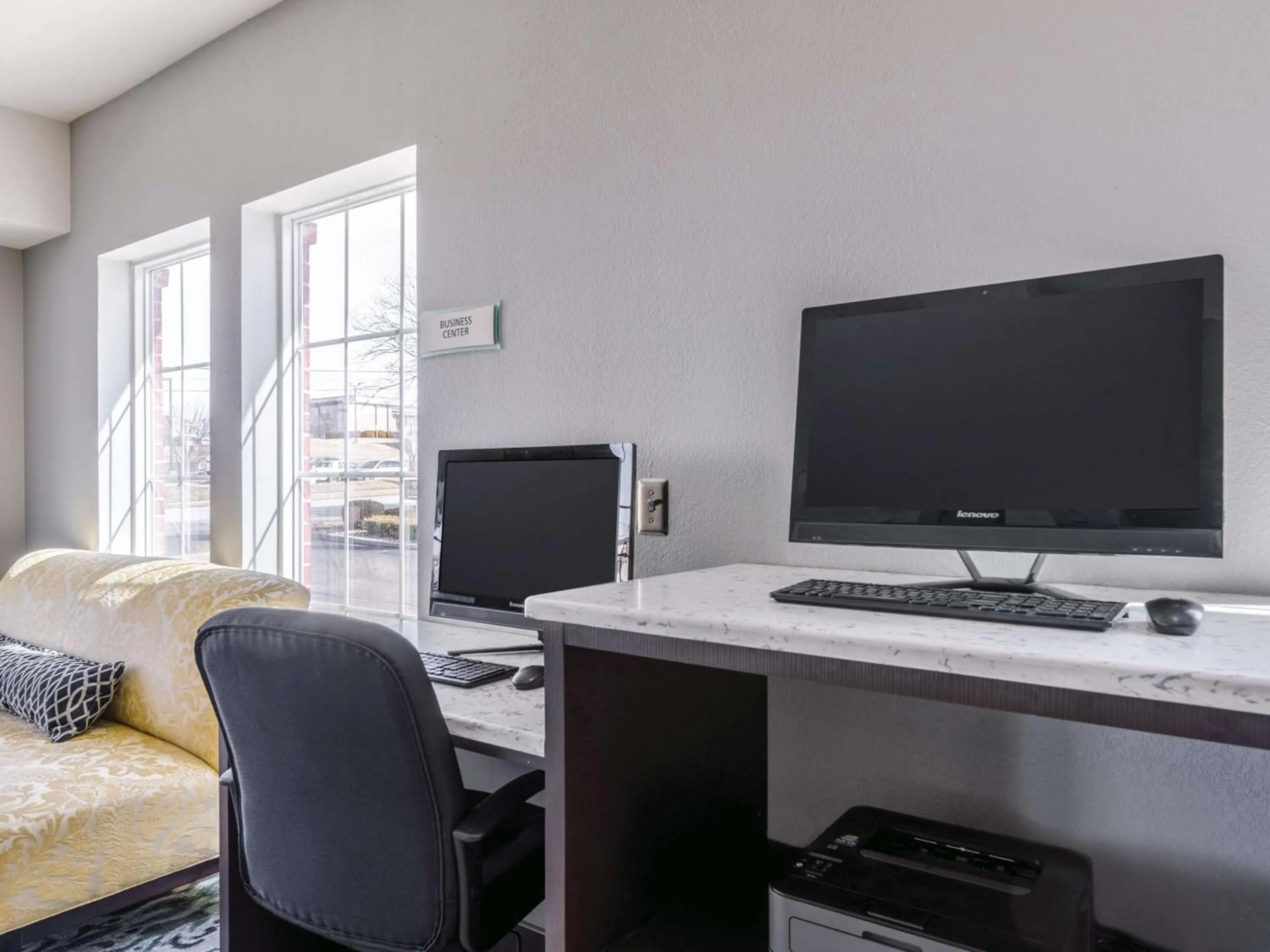 On site in La Quinta by Wyndham Kansas City Airport