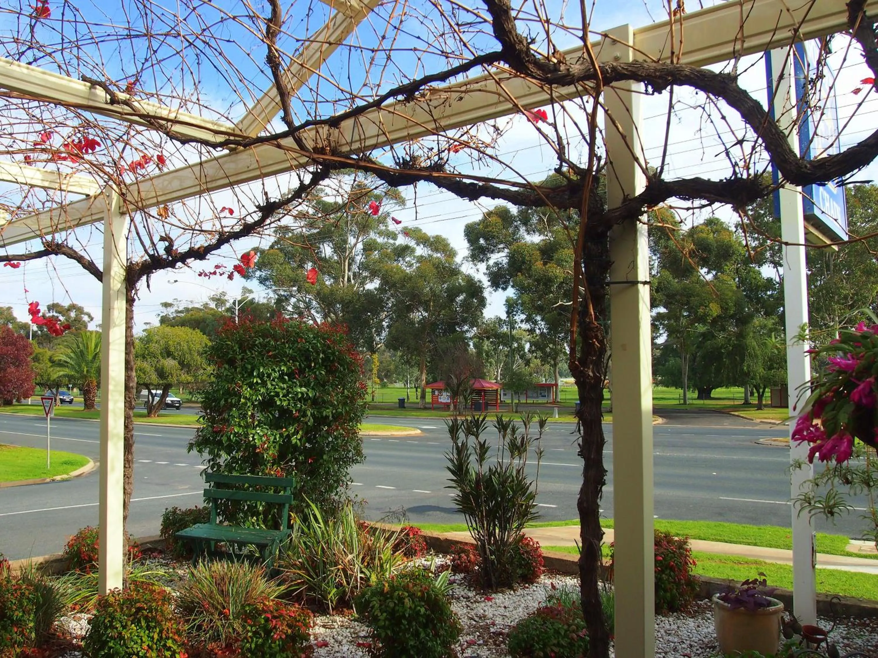Patio in Murray River Motel