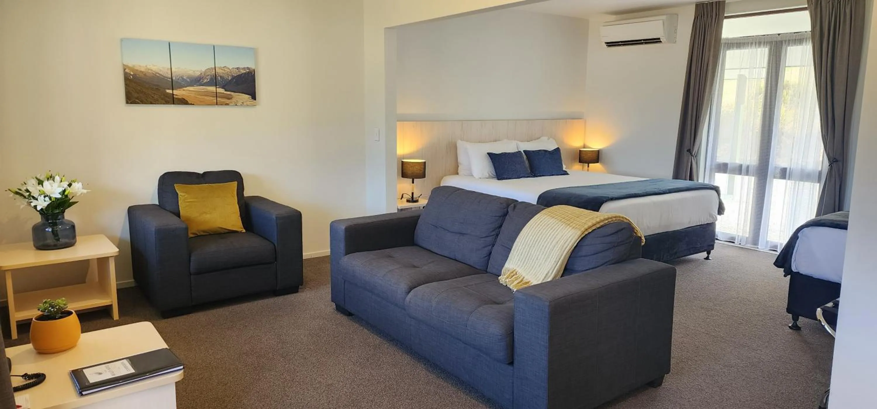 Living room in The Bealey Hotel