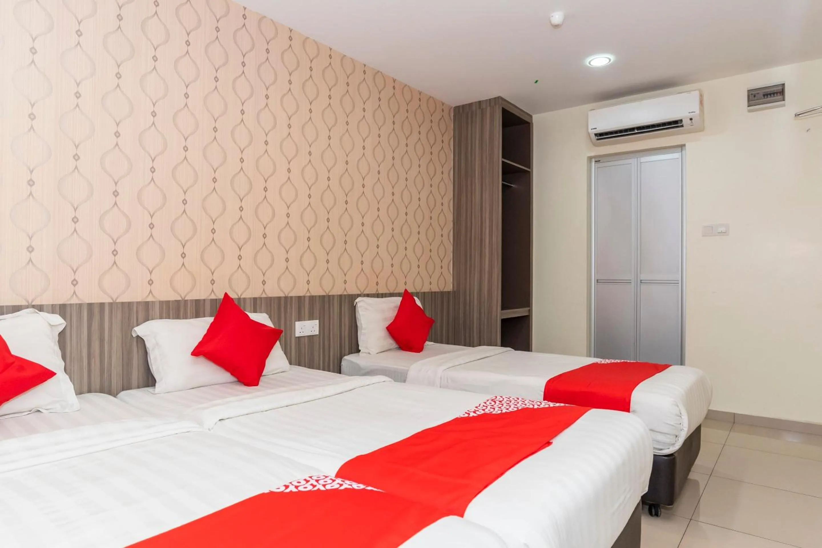 Bed in MK Paradise hotel