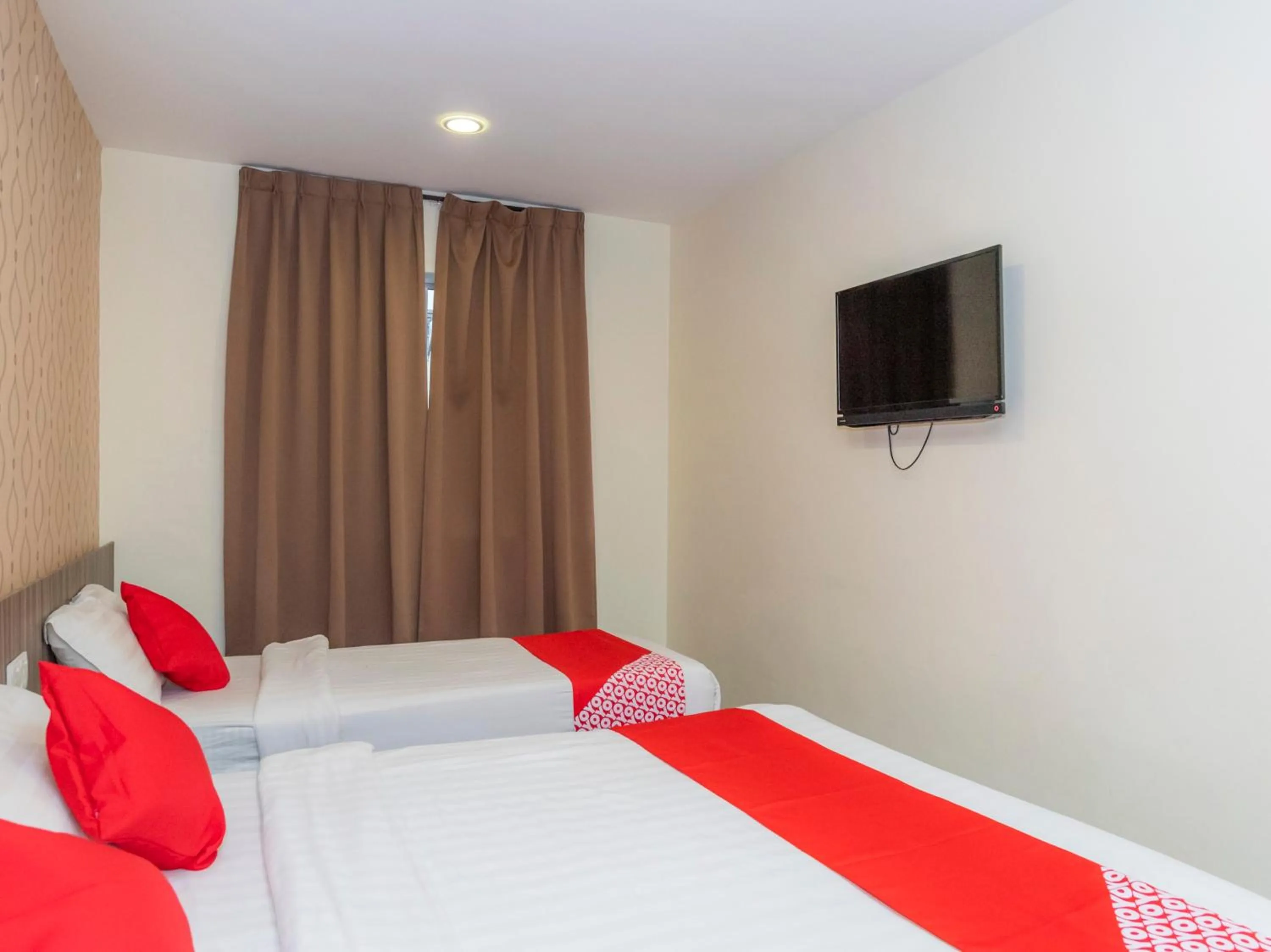 Bedroom, Bed in MK Paradise hotel