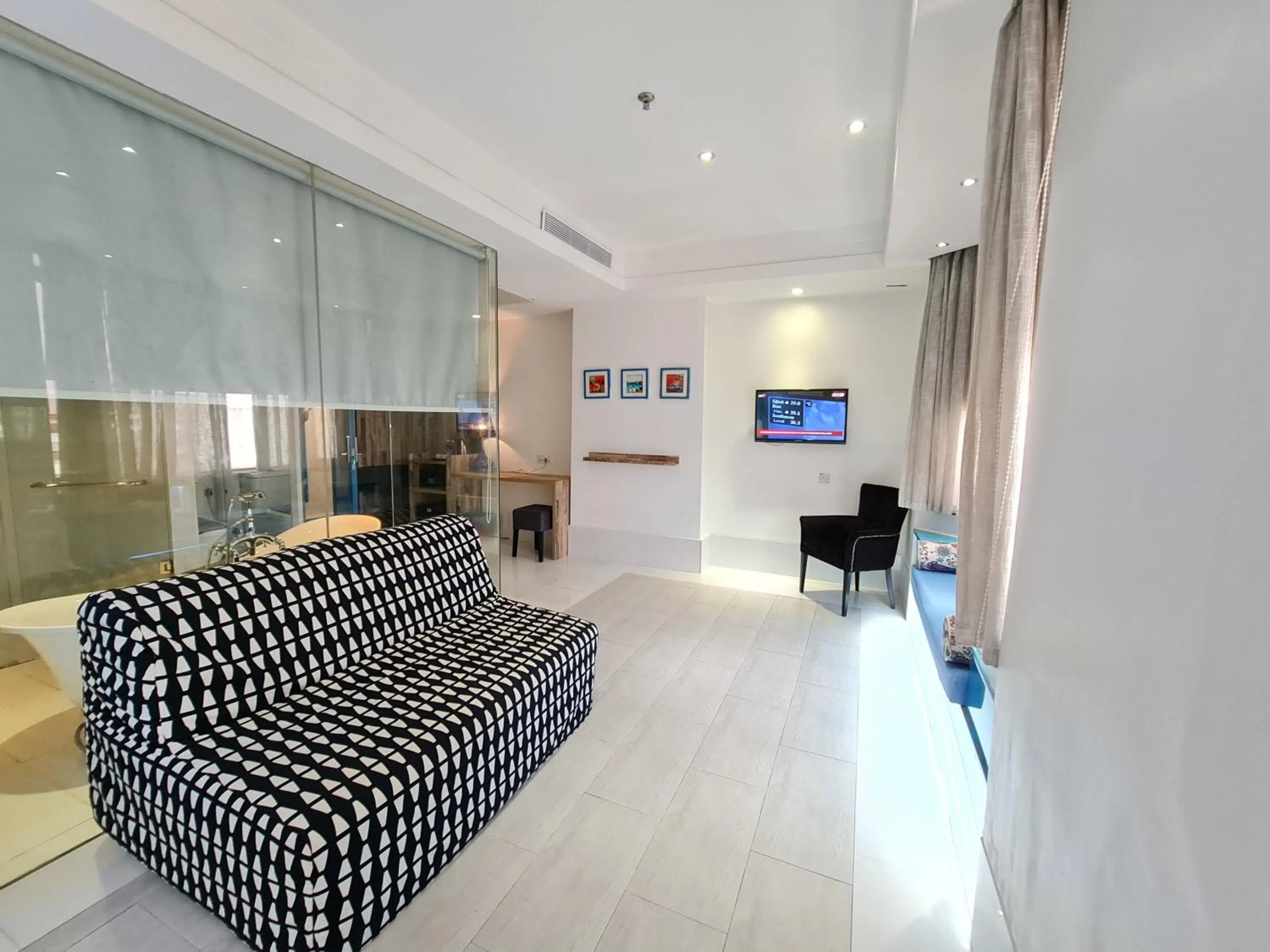 Seating area in Arenaa Star Hotel