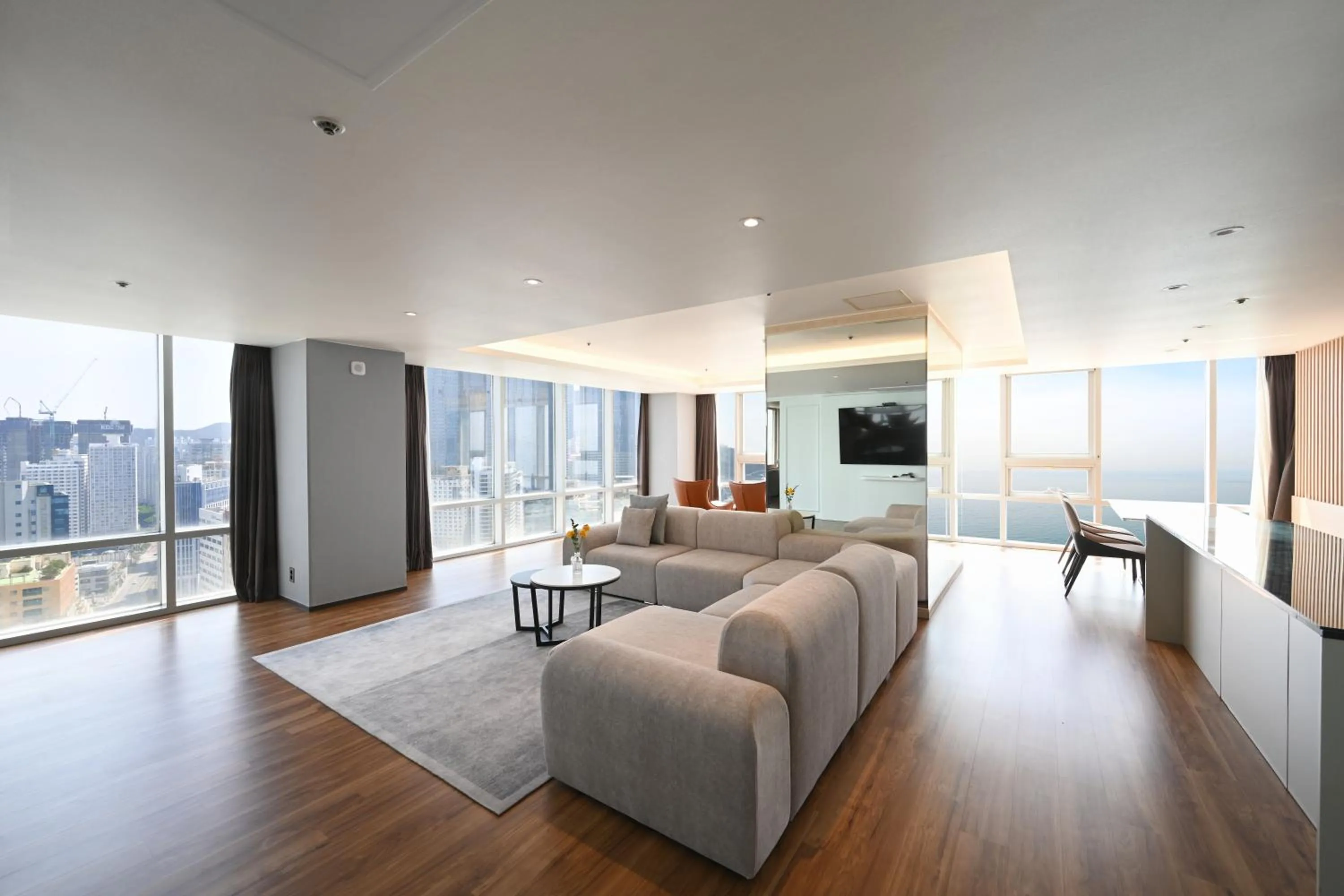 Living room in Kolon Seacloud Hotel