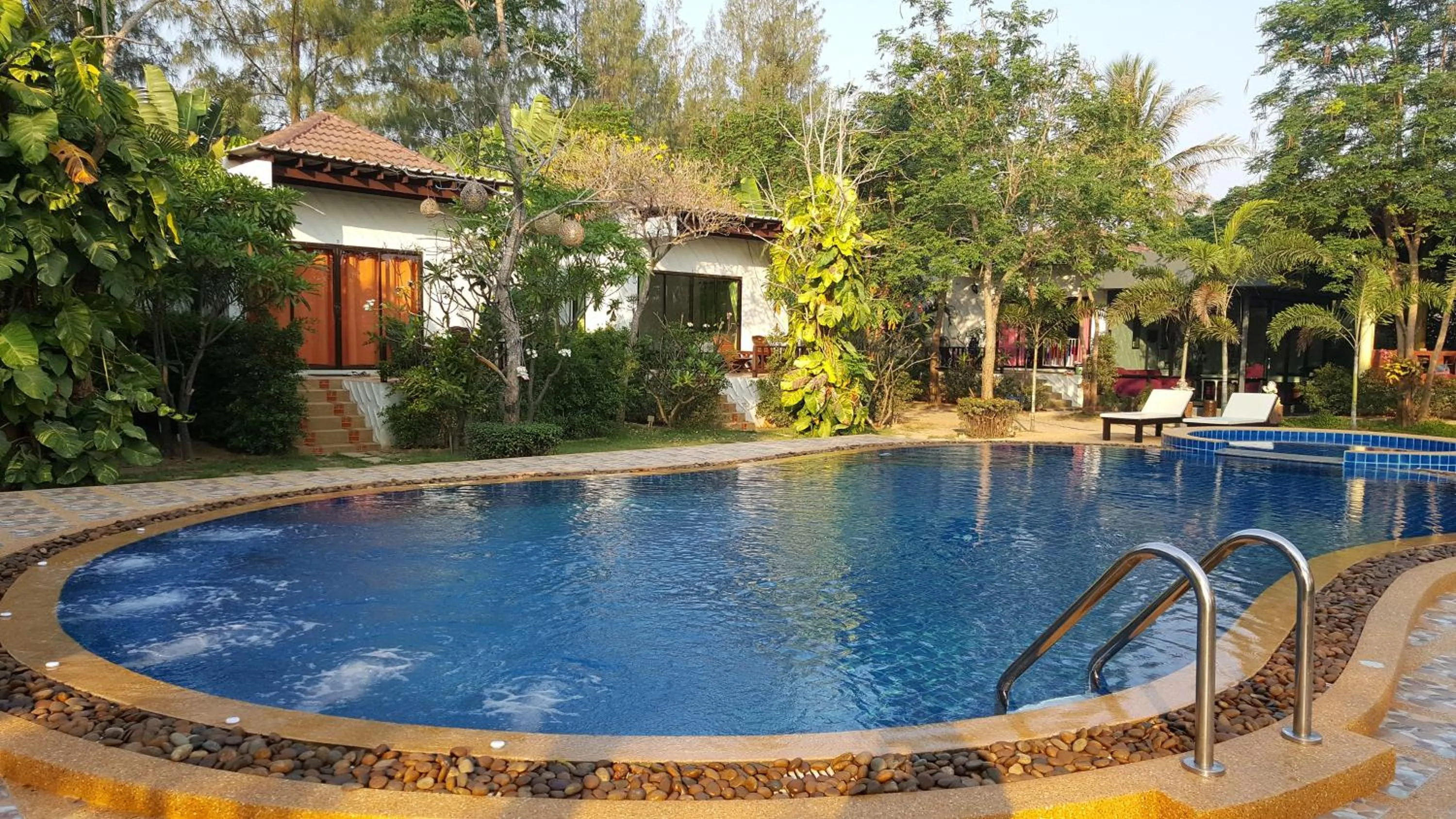 Property building in Pranburi Cabana Resort