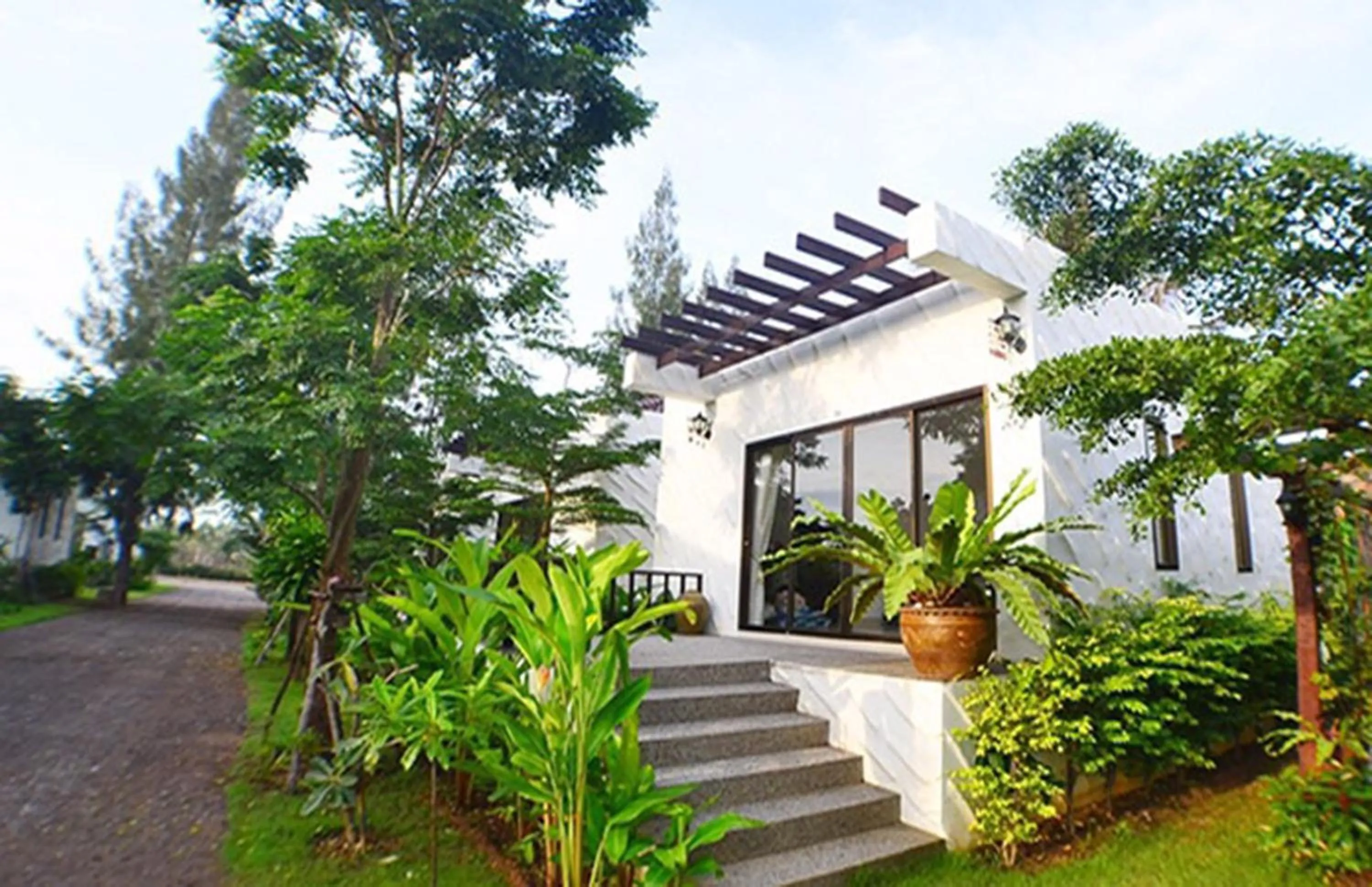 Area and facilities in Pranburi Cabana Resort