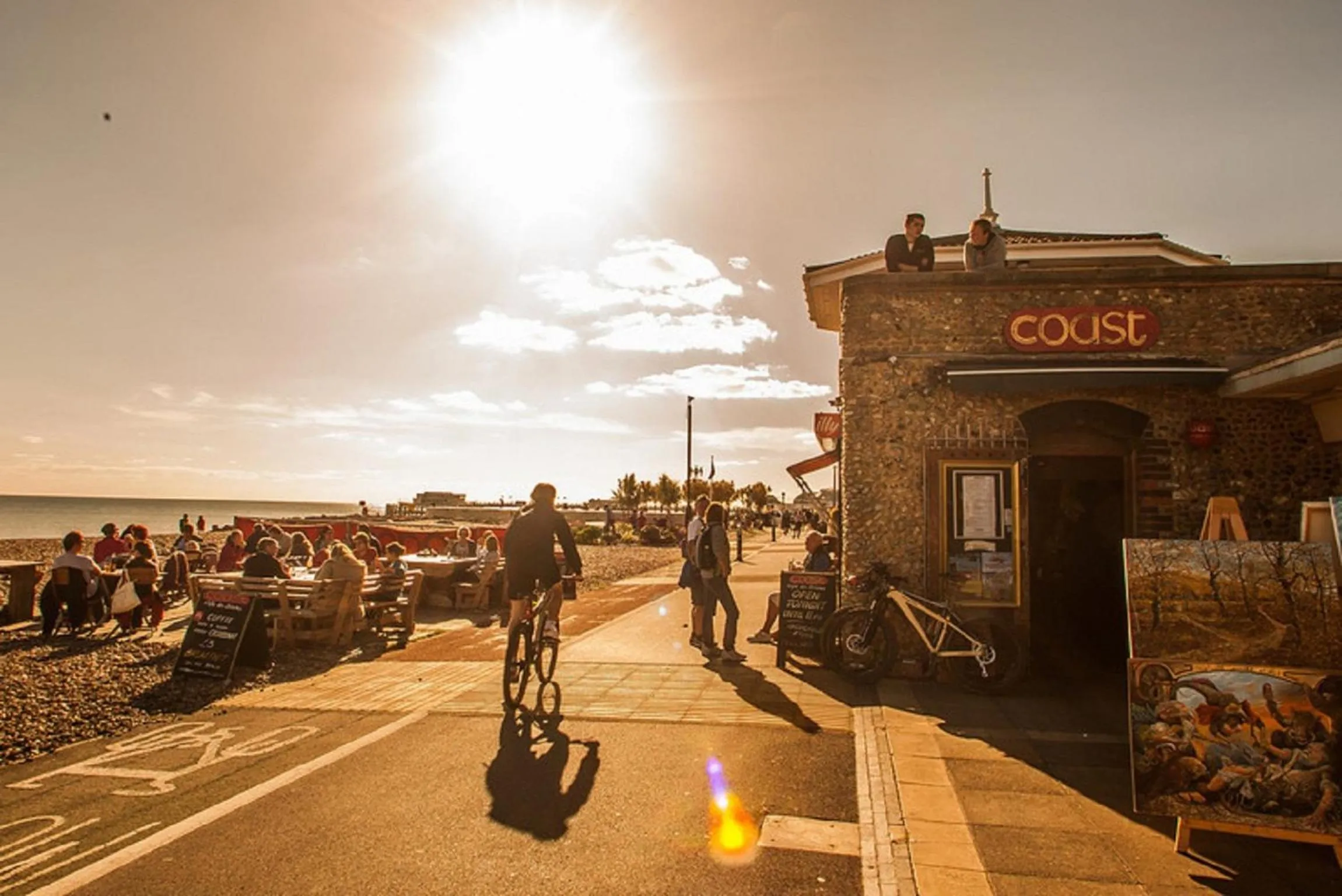 Restaurant/places to eat in Wakeford Cottage