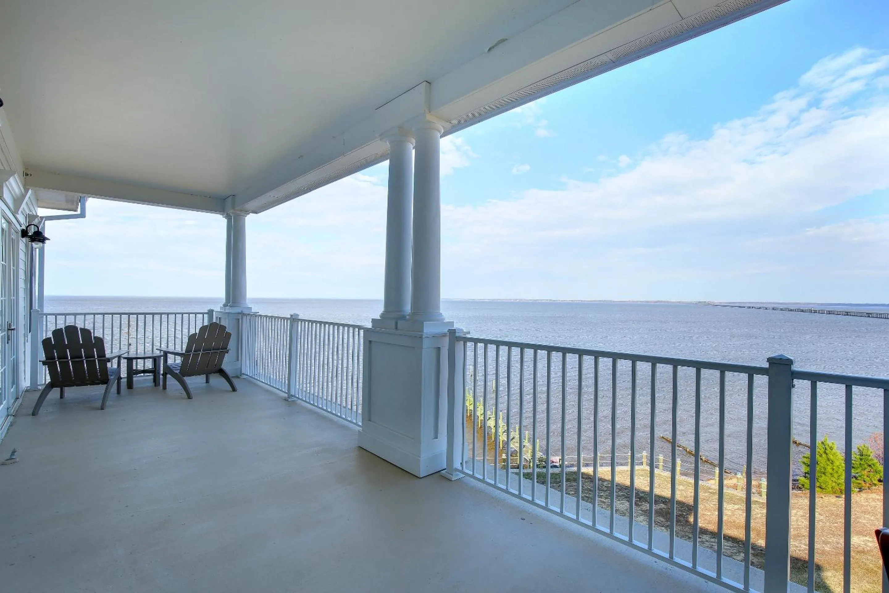 Balcony/Terrace in Waterside Resort