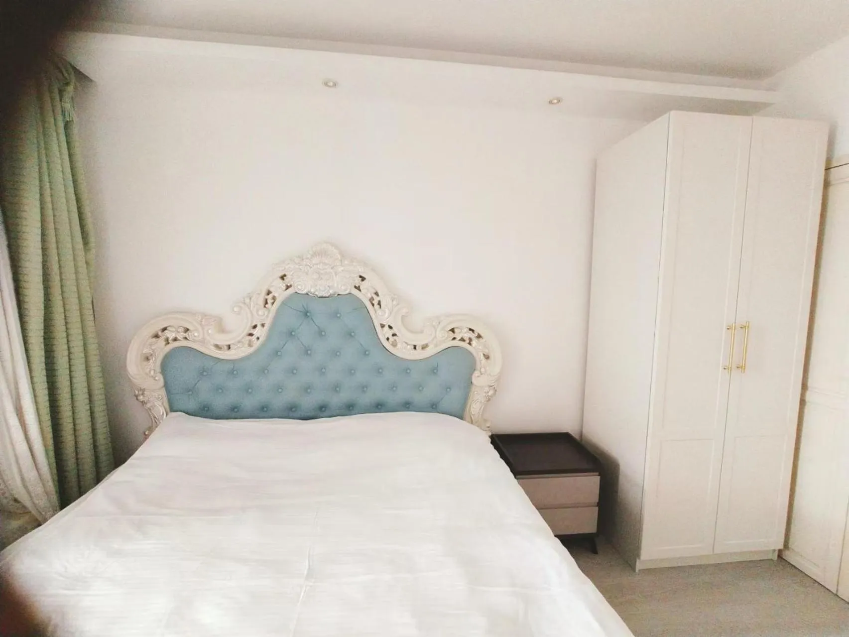 Bedroom, Bed in Dalian Xiuzhu Mansion Apartment