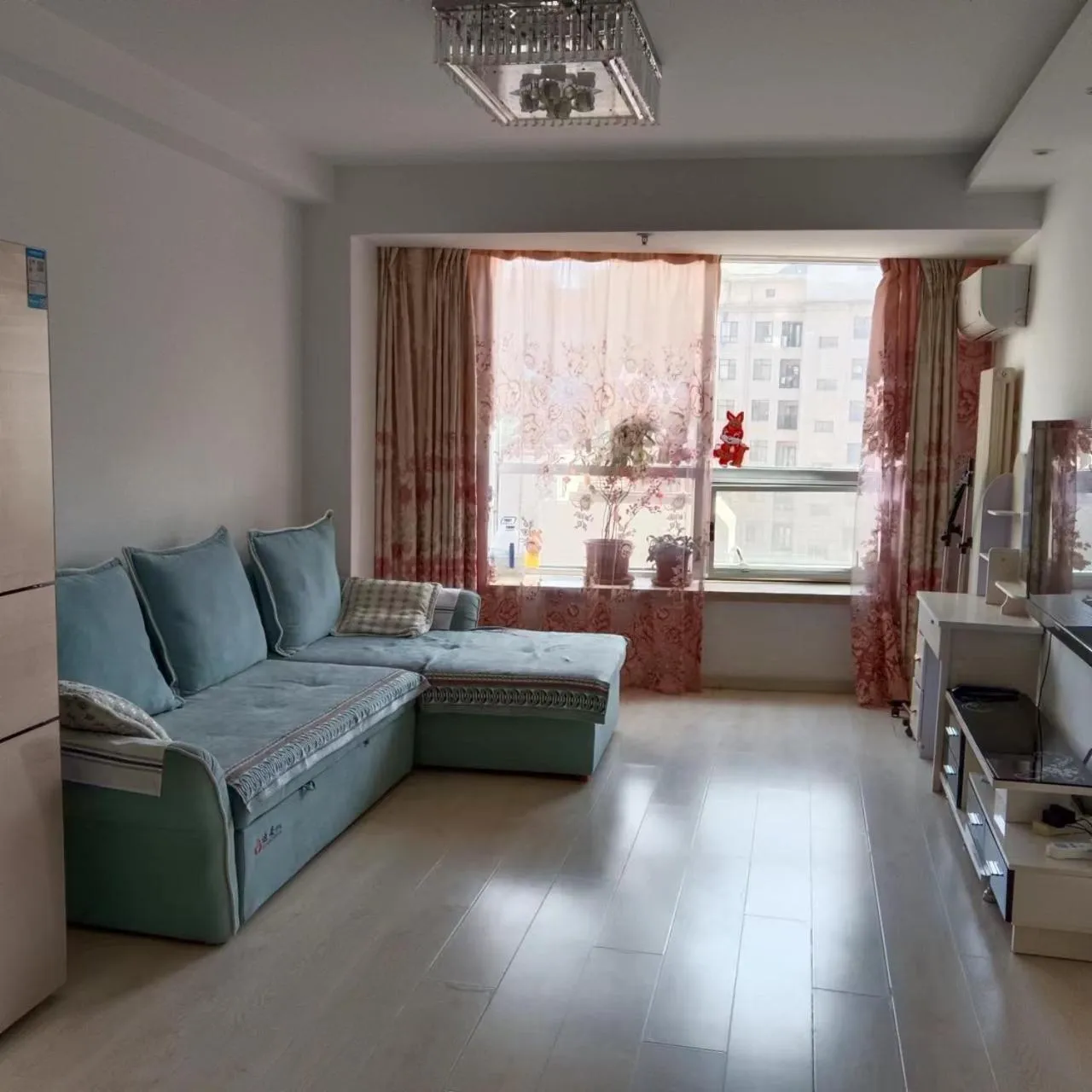 TV and multimedia in Dalian Xiuzhu Mansion Apartment