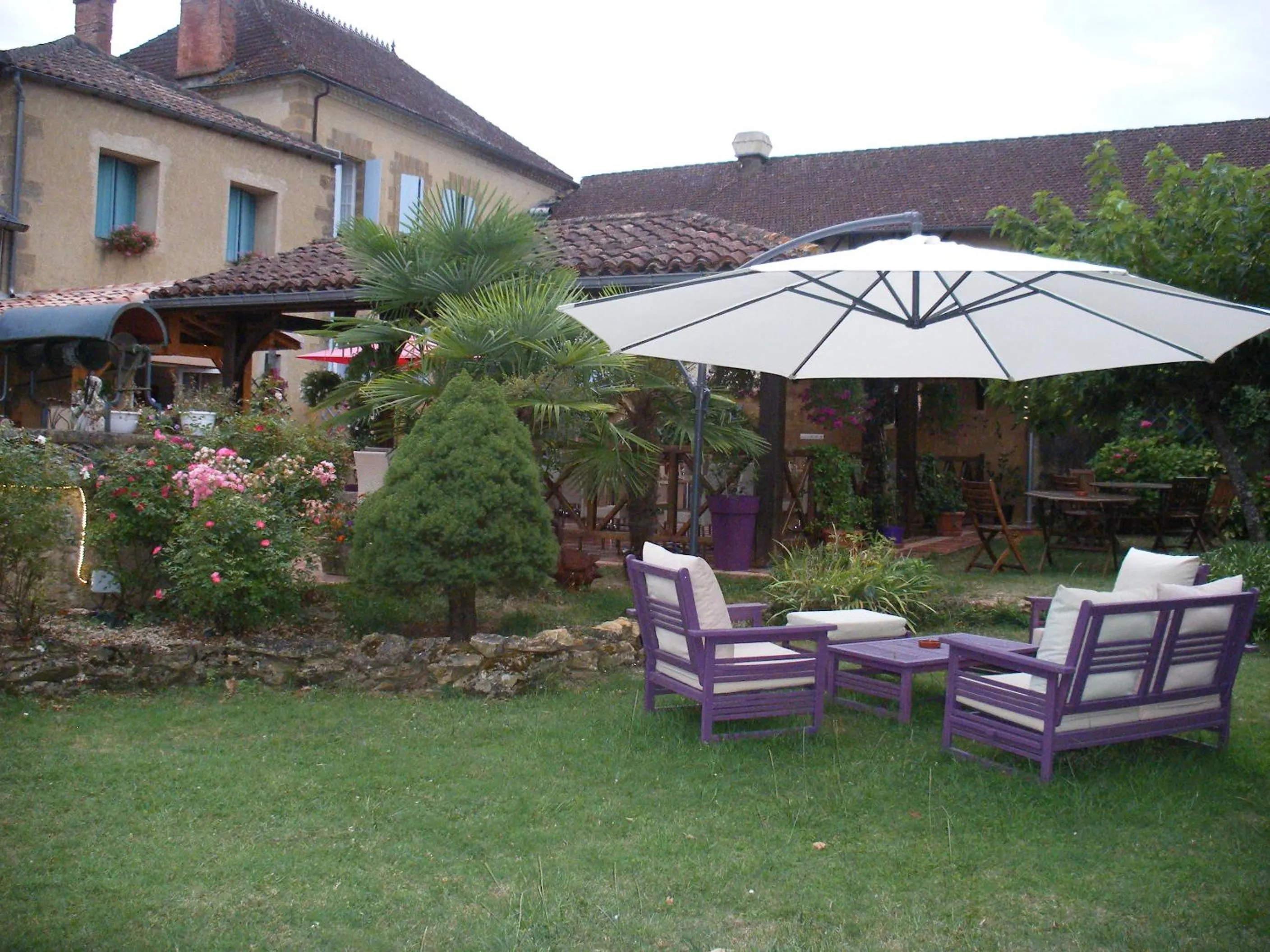 Balcony/Terrace in Hôtel Restaurant du Commerce