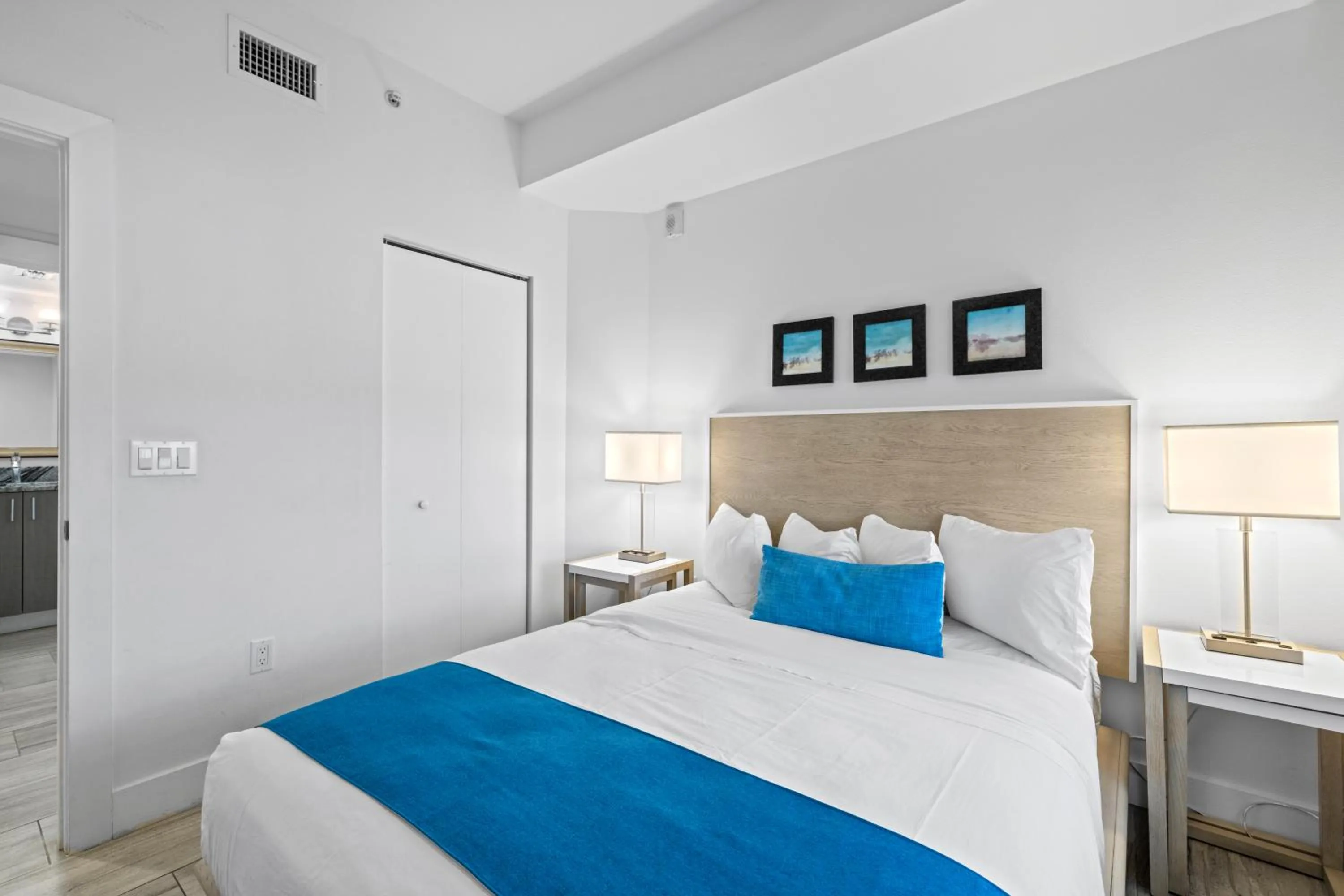 Bedroom, Bed in Provident Oceana Beachfront Suites