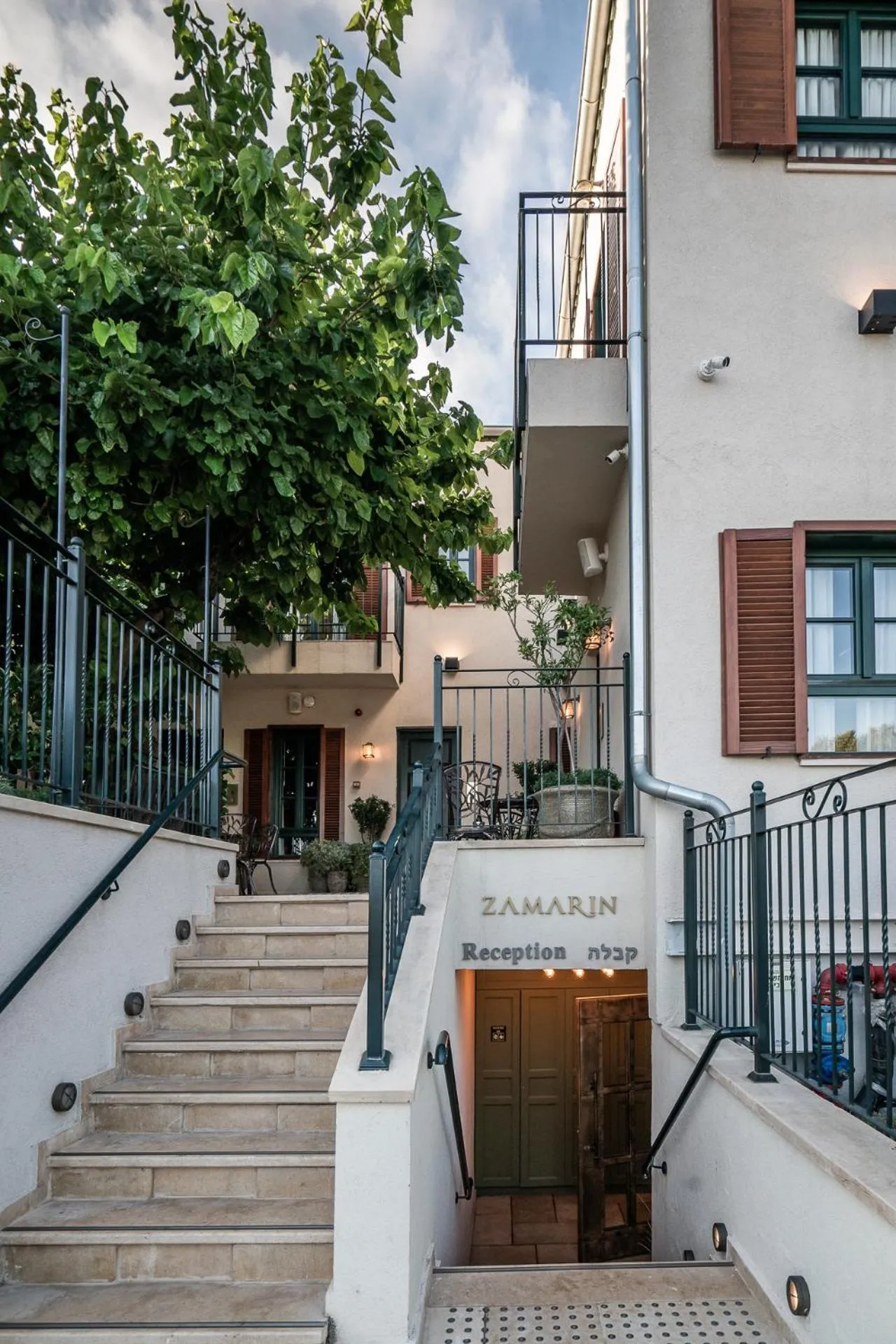 Facade/entrance in Zamarin Hotel & Spa
