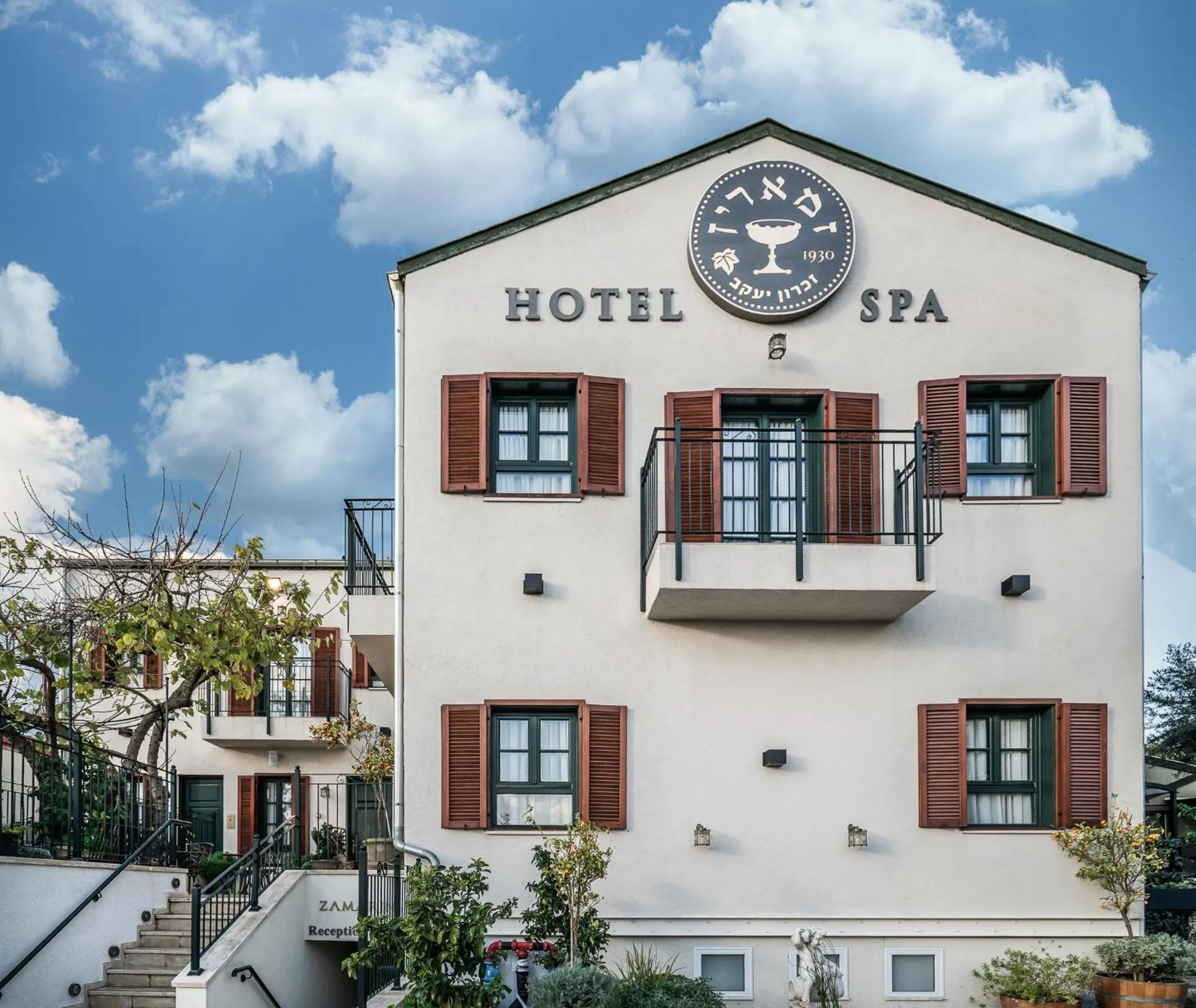 Property building in Zamarin Hotel & Spa