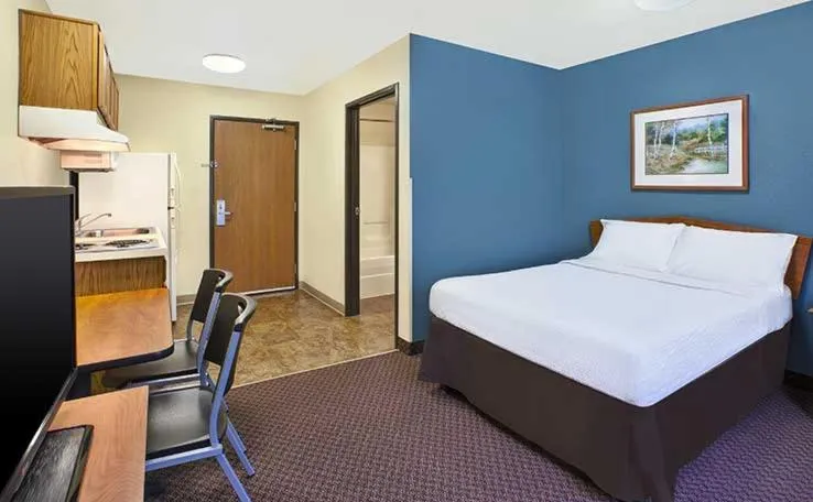 Photo of the whole room, Bed in WoodSpring Suites Holland - Grand Rapids