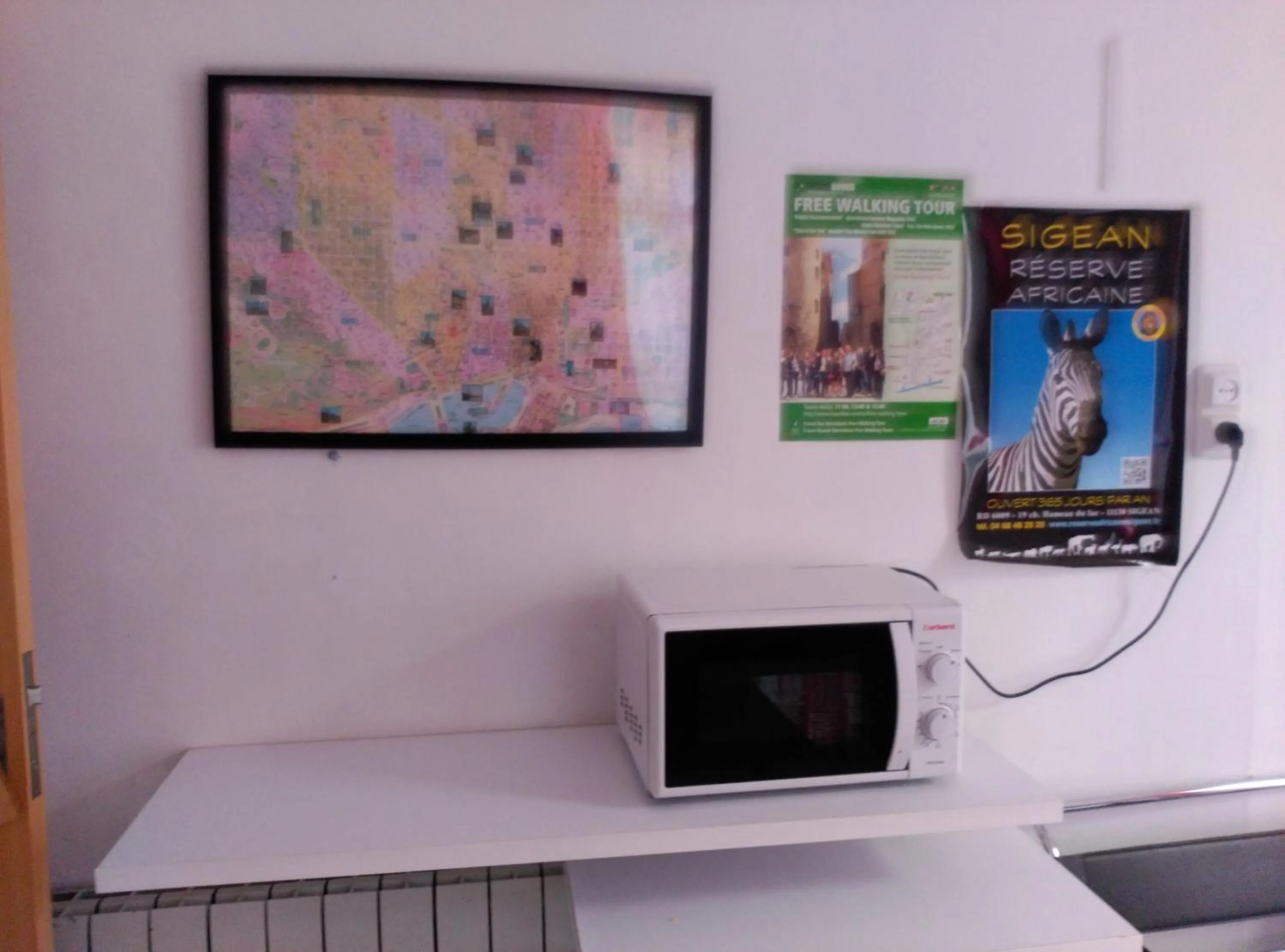 Seating area in Hostal River