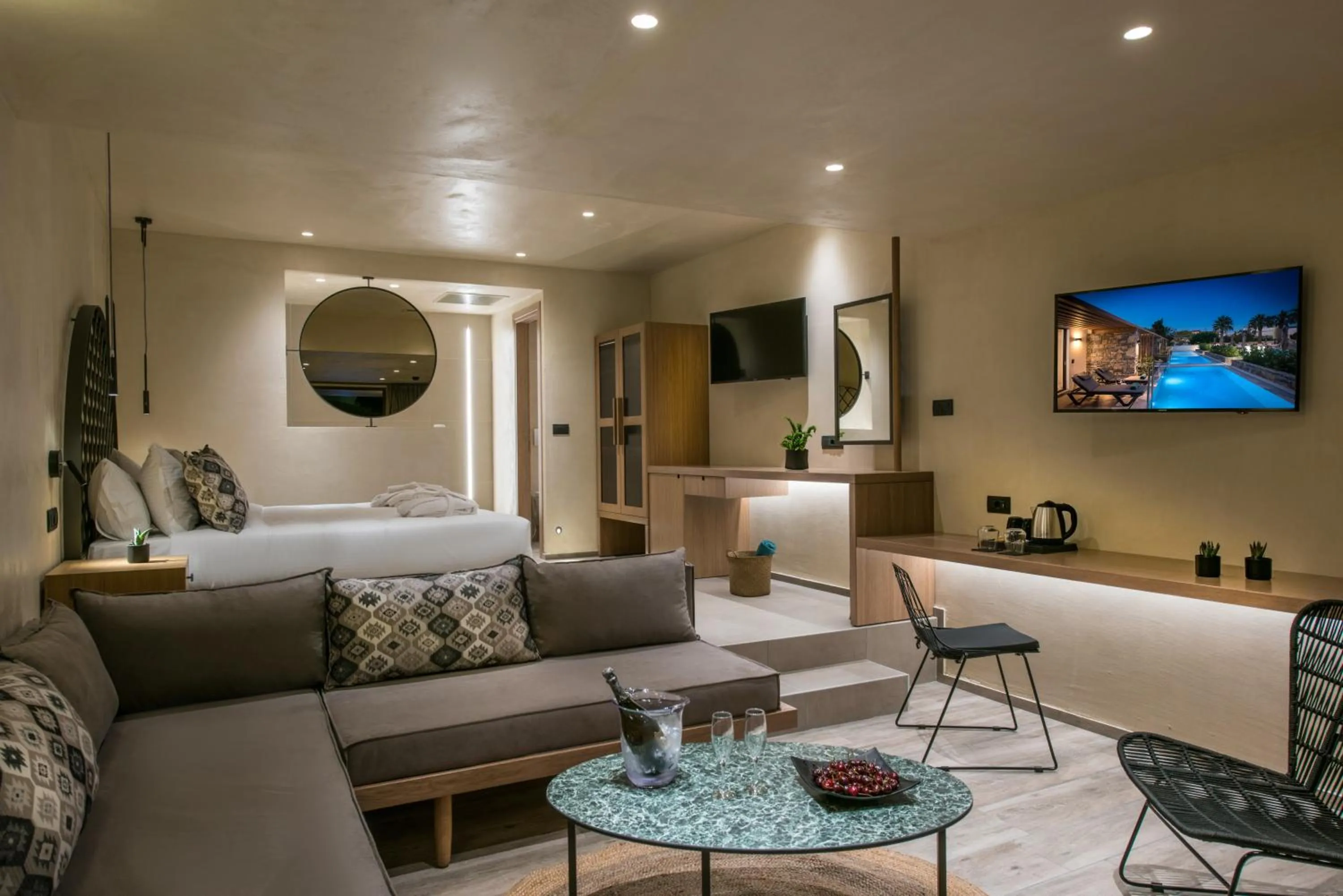 Seating area in Petousis Hotel & Suites