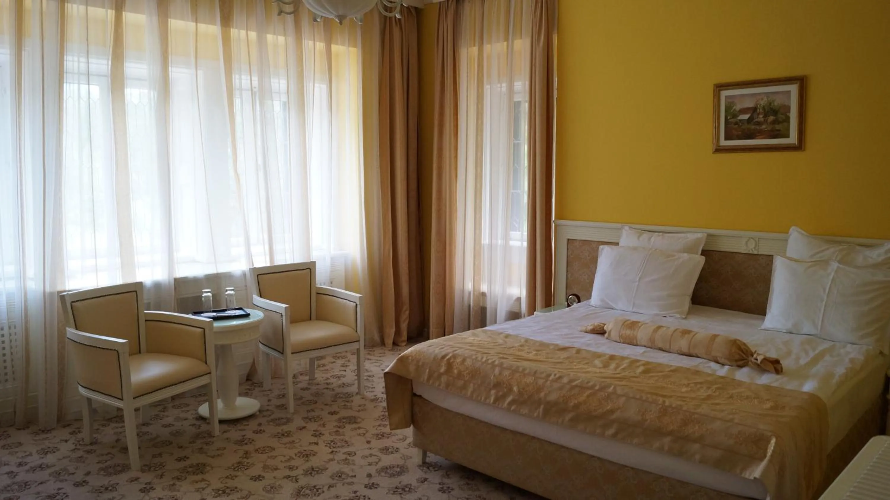 Bed in Complex La Tunuri - Vila Economat