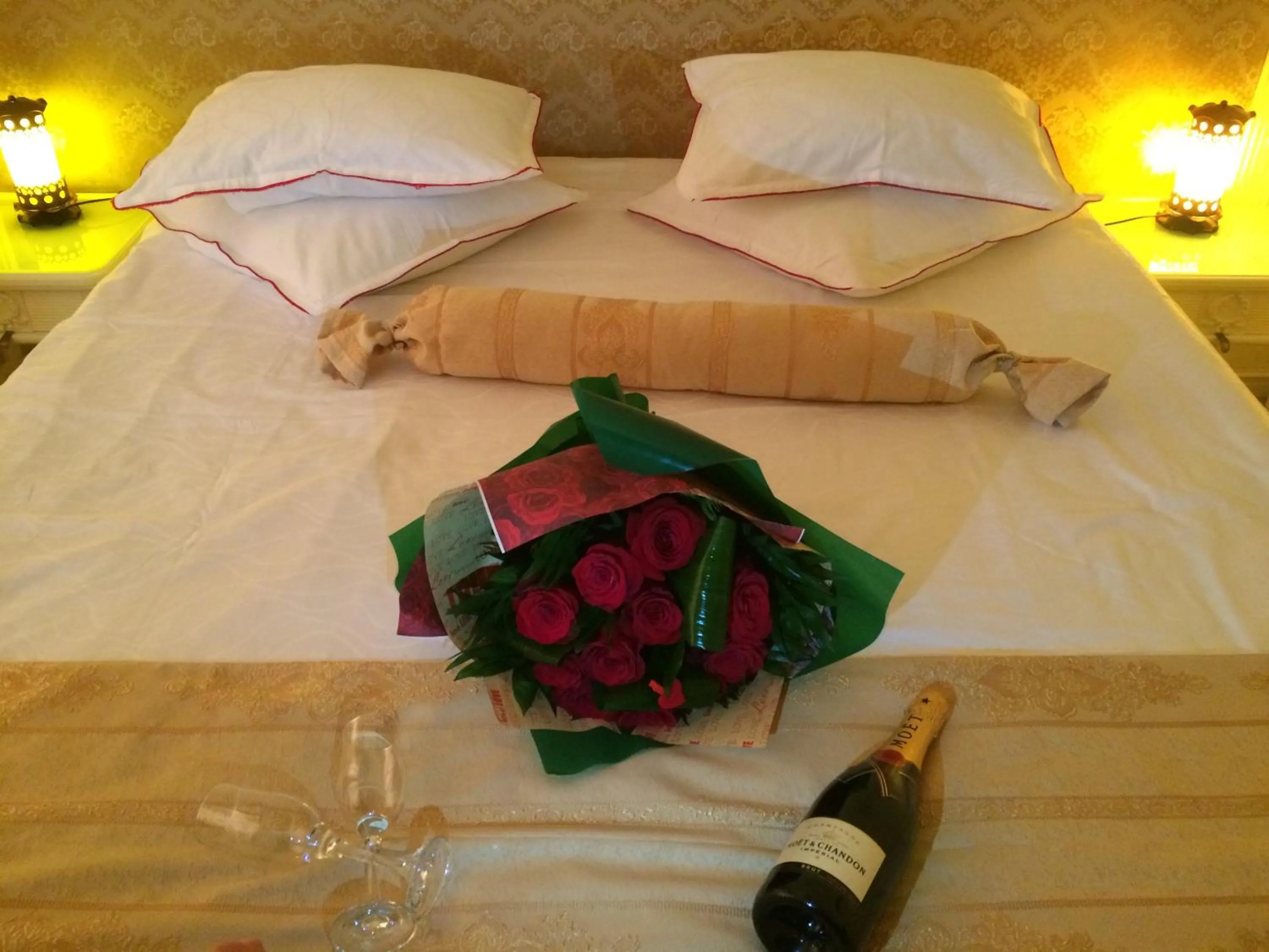 Bed in Complex La Tunuri - Vila Economat