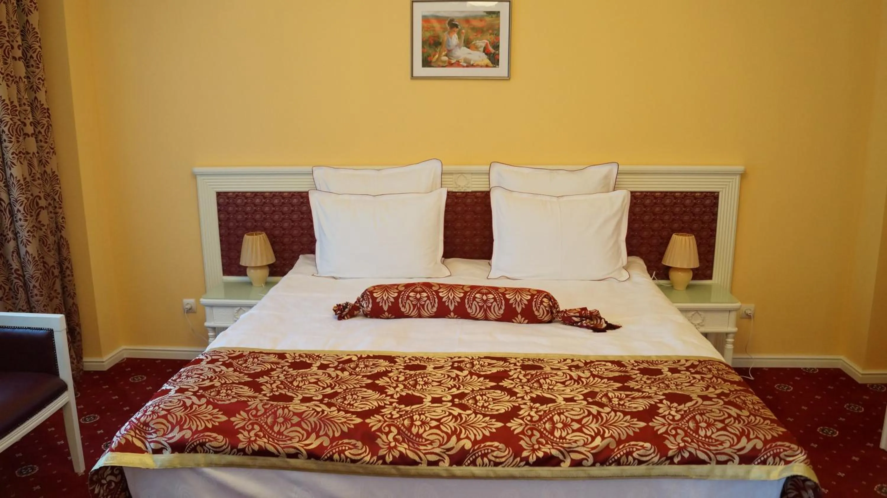 Bed in Complex La Tunuri - Vila Economat