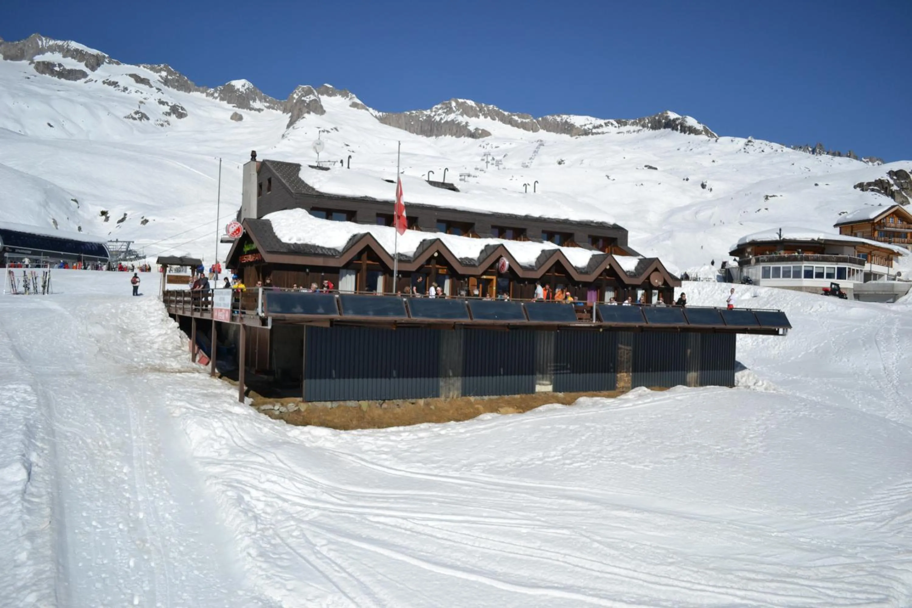 Facade/entrance in Hotel Sparrhorn