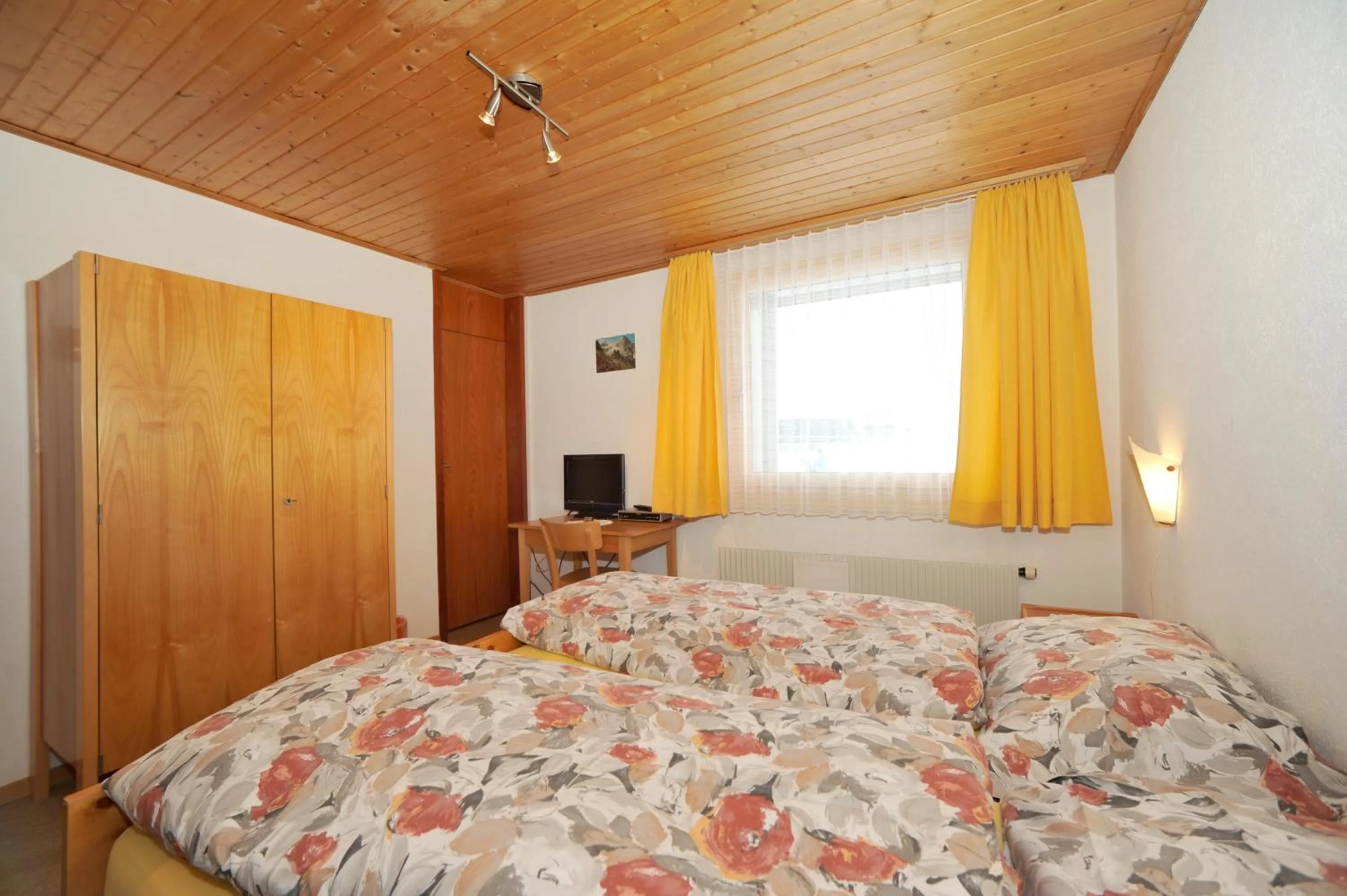 Bed in Hotel Sparrhorn