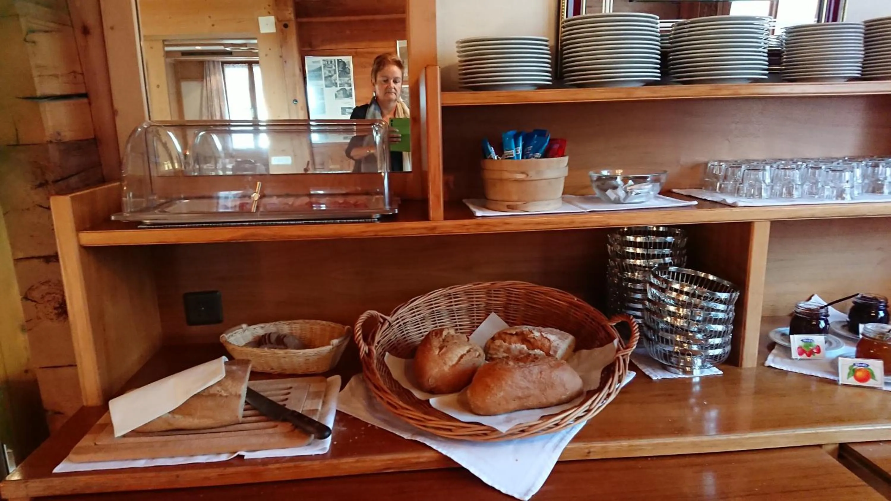 Buffet breakfast in Hotel Nufenen