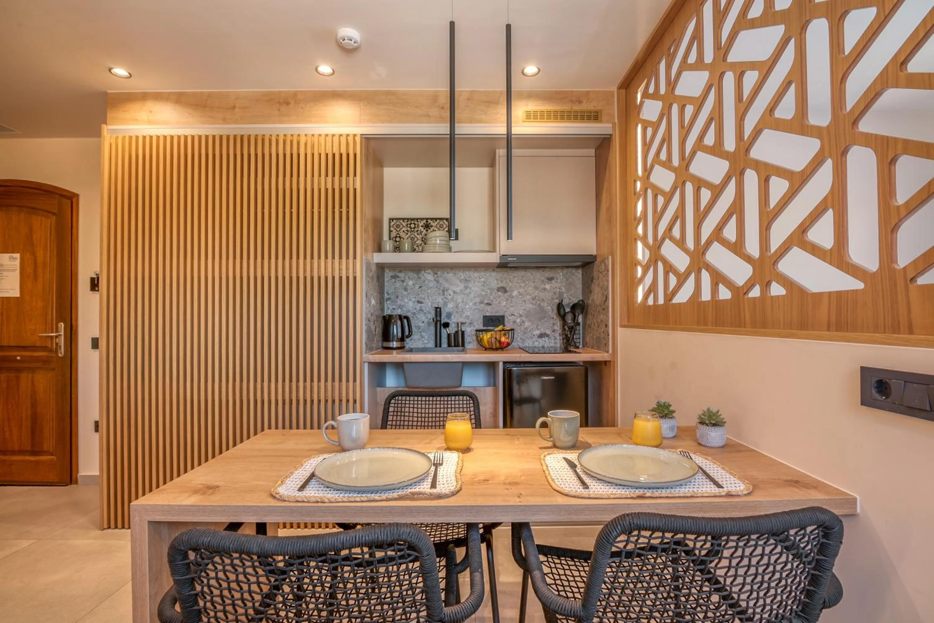 Kitchen or kitchenette in Omega Platanias