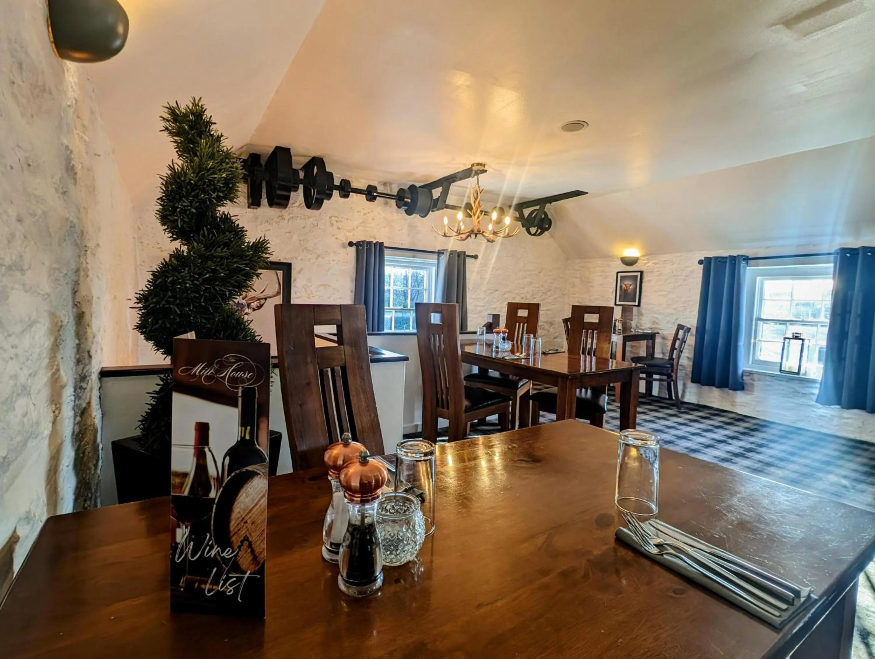 Restaurant/places to eat in The Mill House Hotel