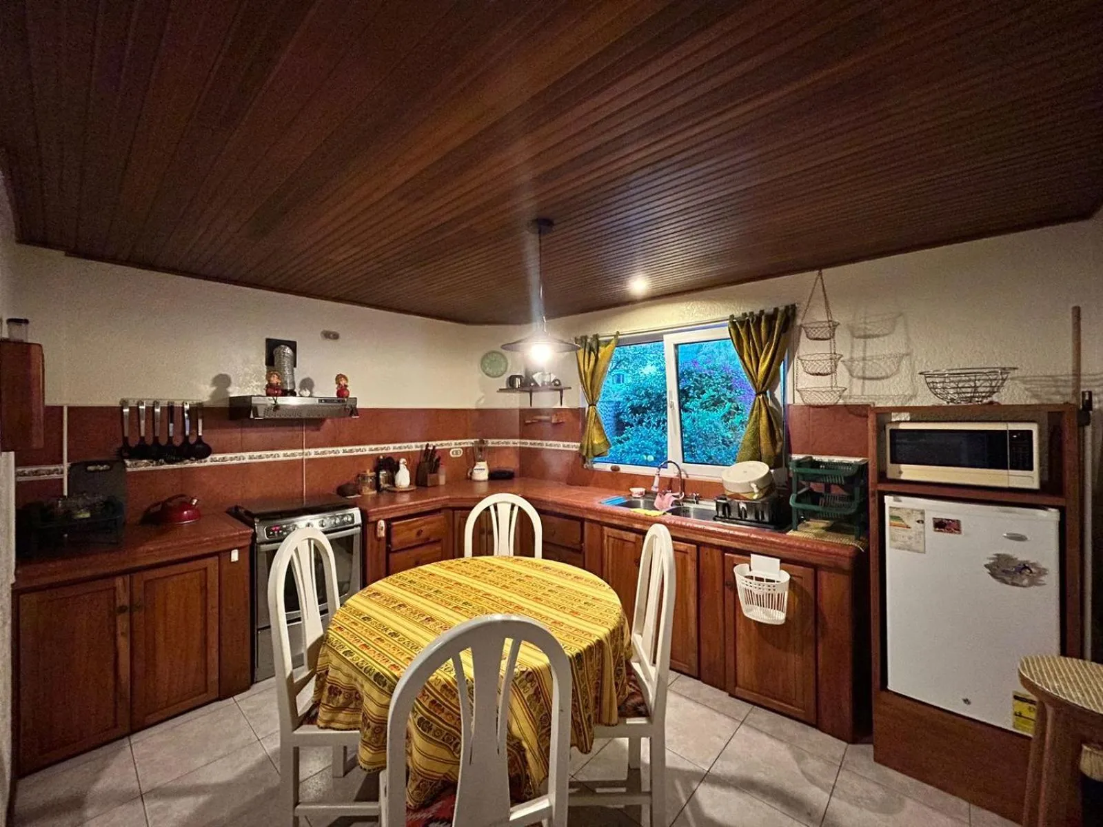 Kitchen or kitchenette in La Casa del Molino Blanco B&B