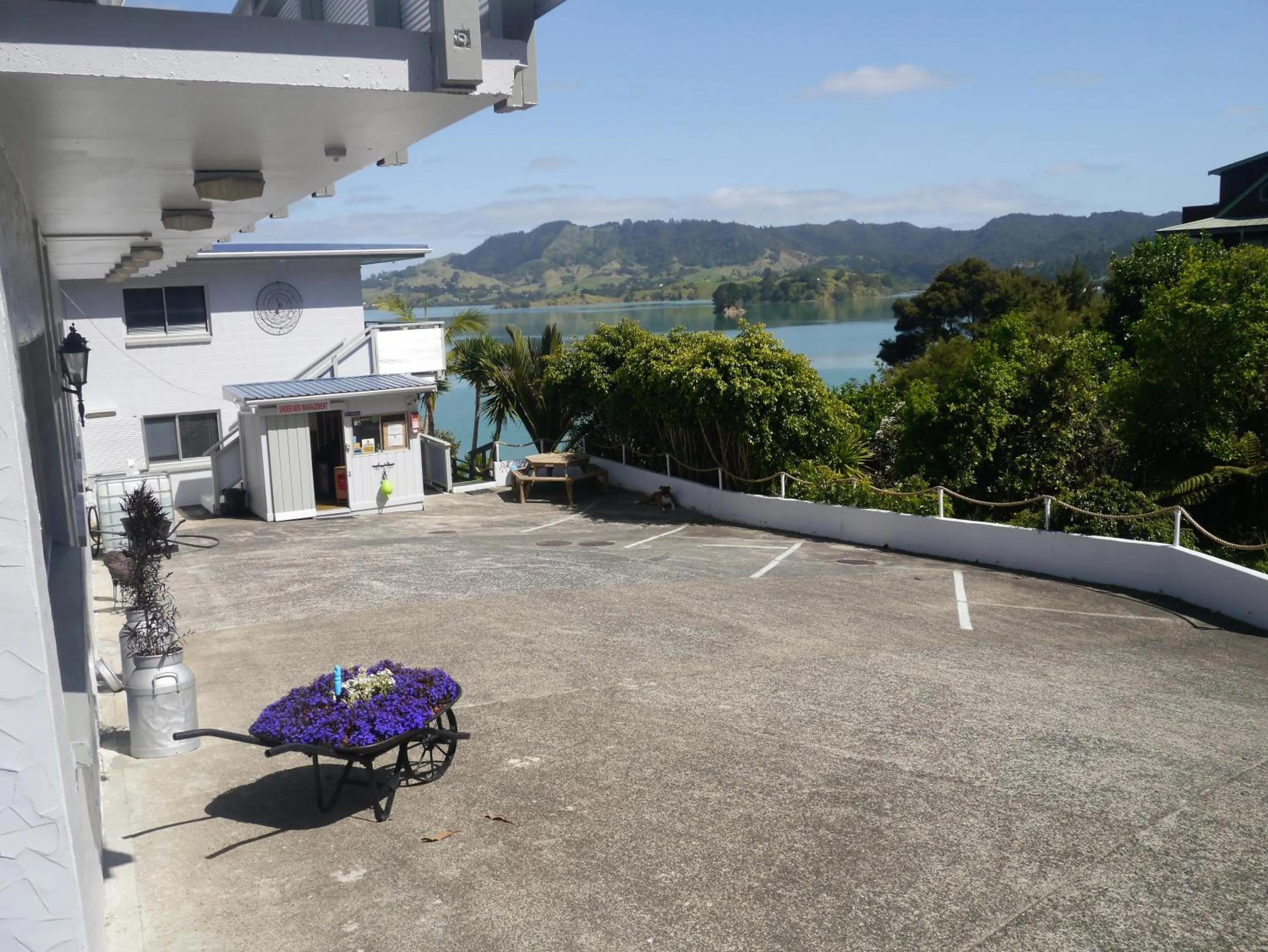 Pacific Harbour Lodge