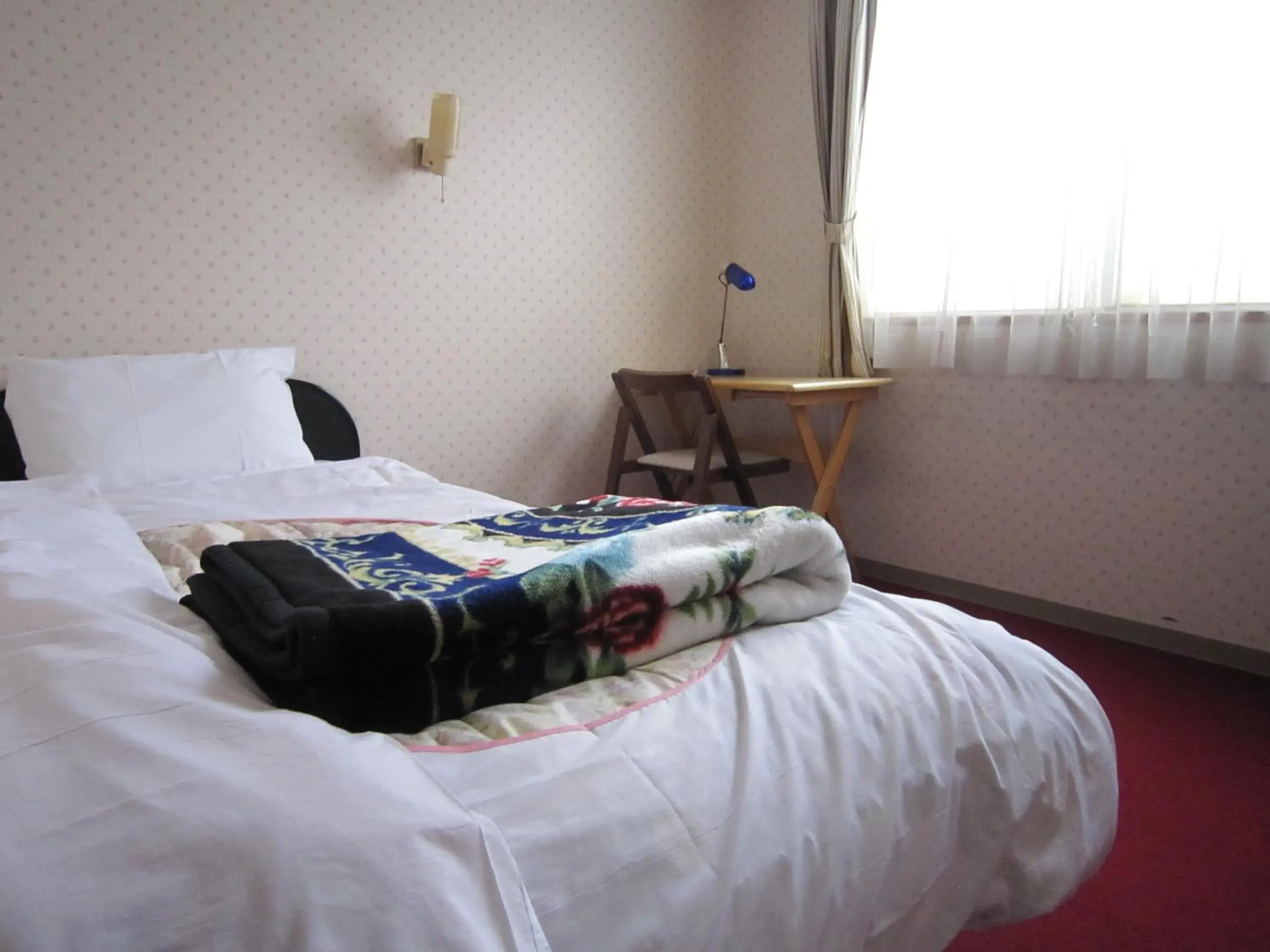 Single Room with Shared Bathroom - single occupancy in Pension Kitashirakawa Single Room with Shared Bathroom - single occupancy in Pension Kitashirakawa