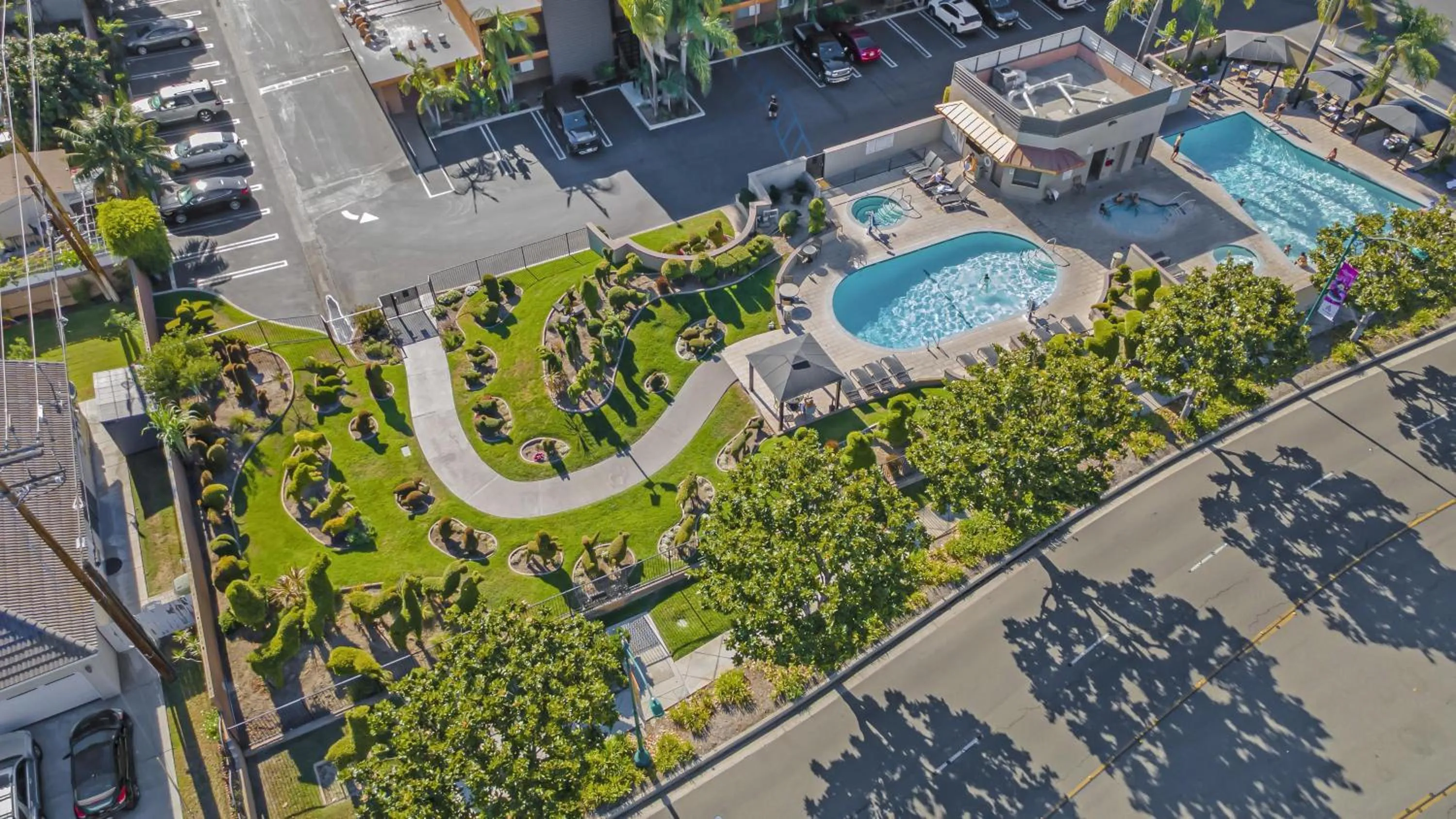 Property building in Best Western Plus Stovall's Inn