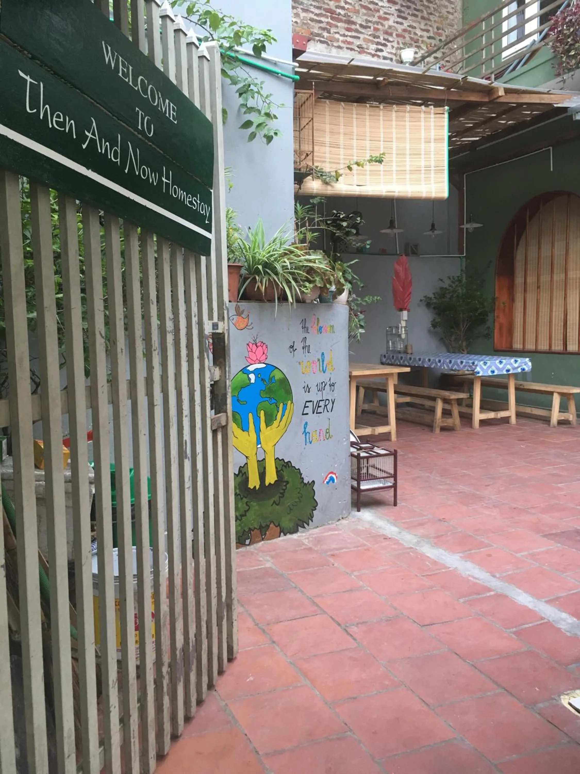 Facade/entrance in Hava Homestay