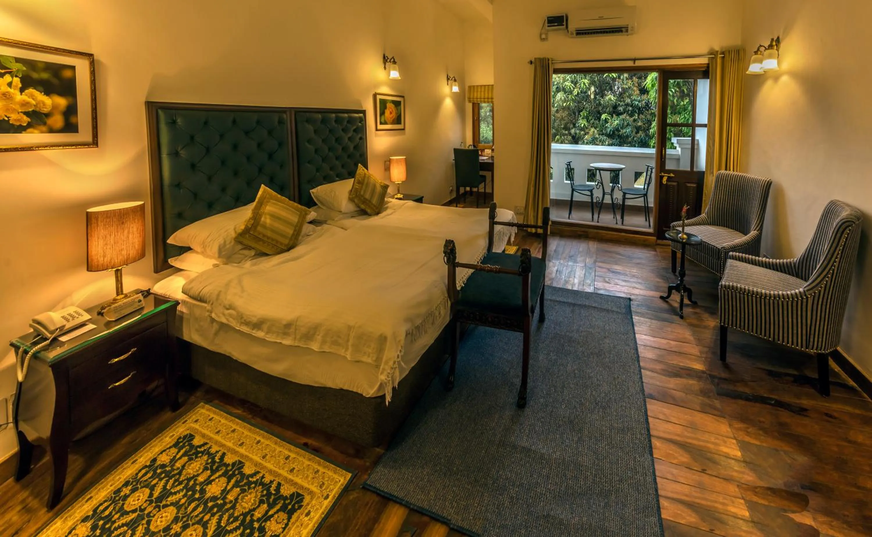 Bed in WelcomHeritage Judges Court