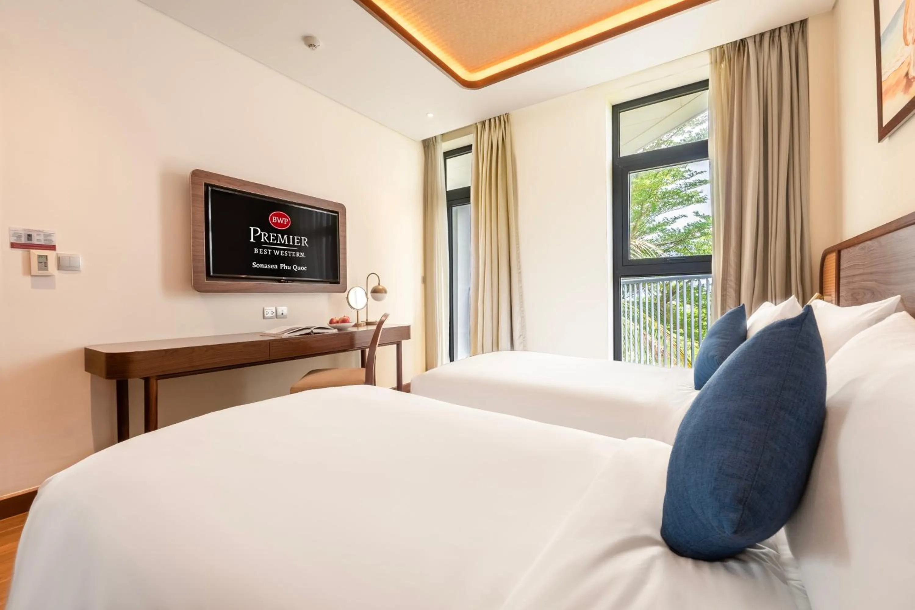 Bed in Best Western Premier Sonasea Phu Quoc